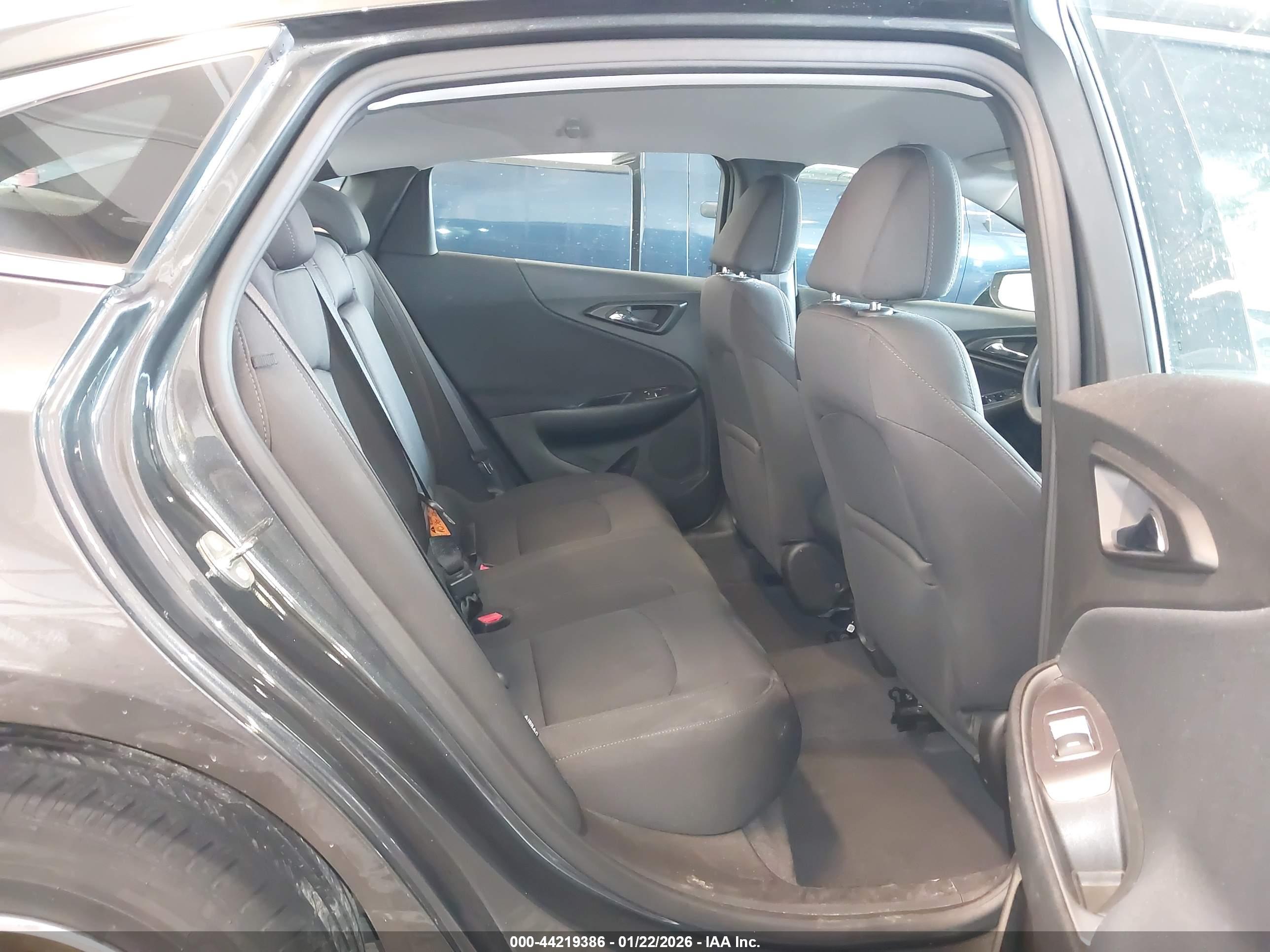 CHEVROLET MALIBU image 8