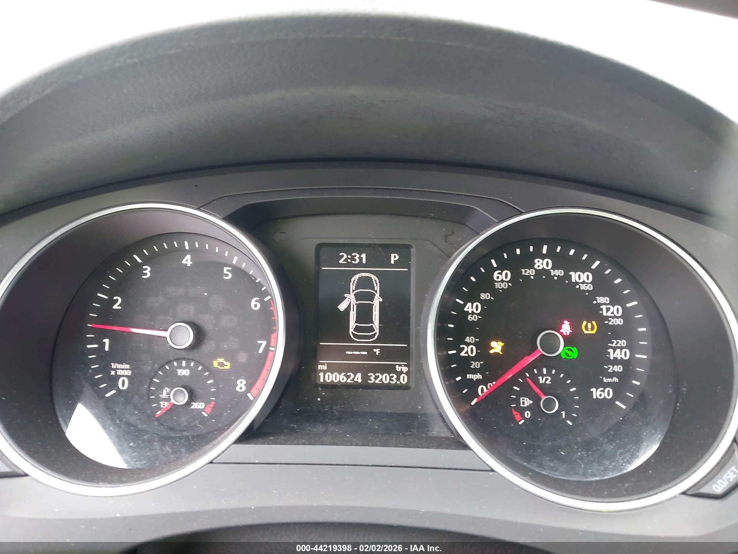 VOLKSWAGEN JETTA image 7