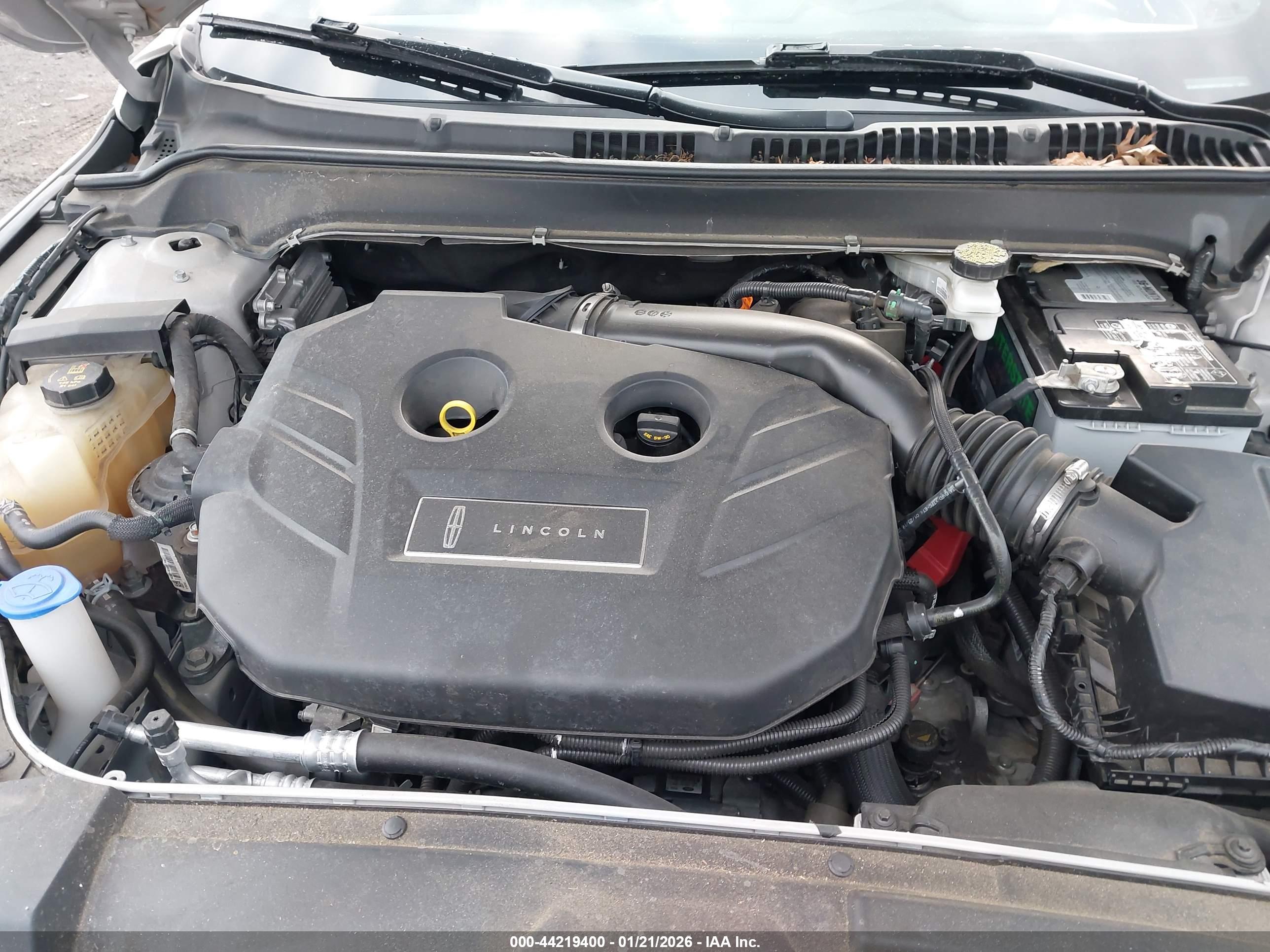 LINCOLN MKZ image 10