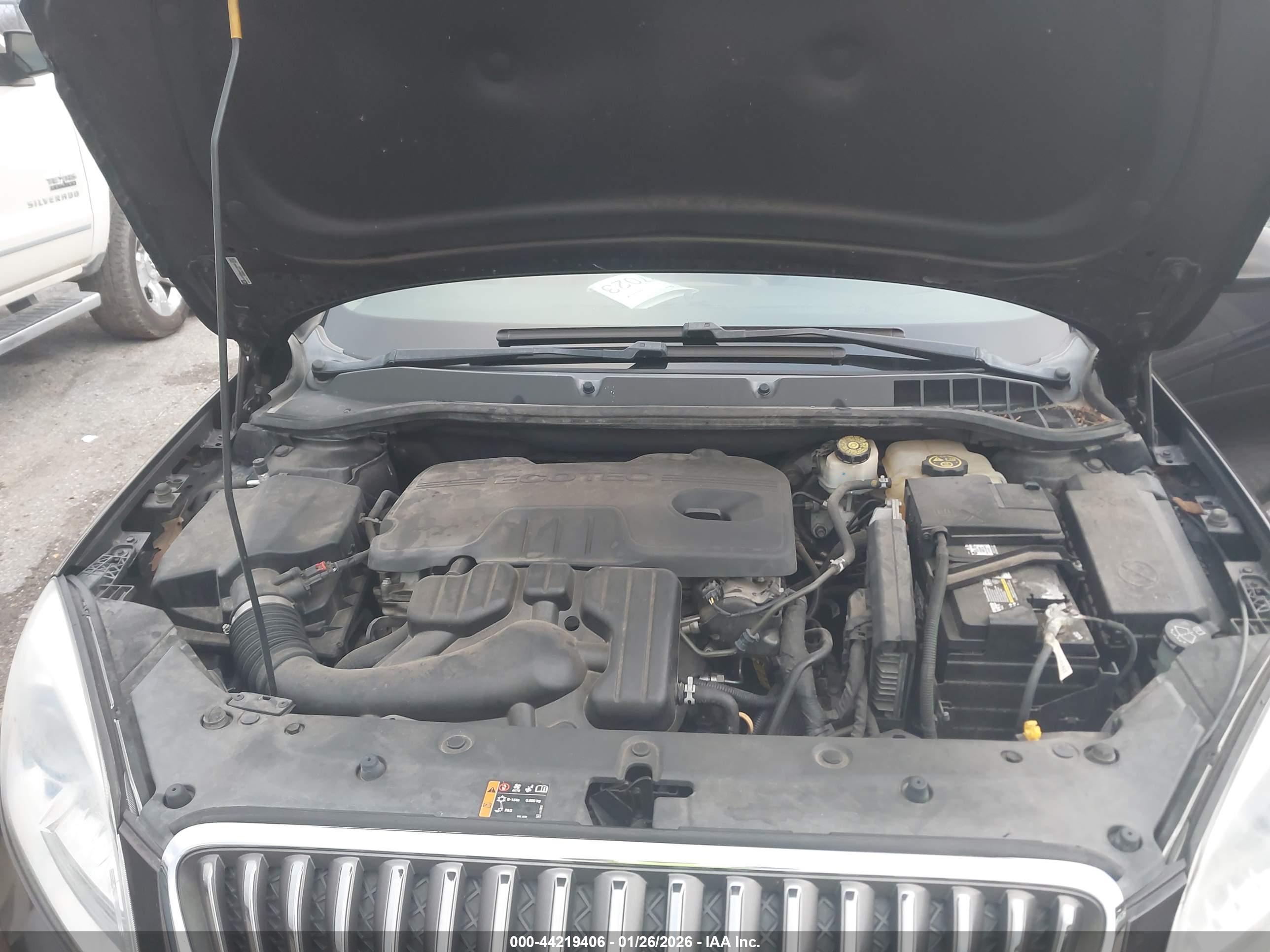 BUICK VERANO image 10
