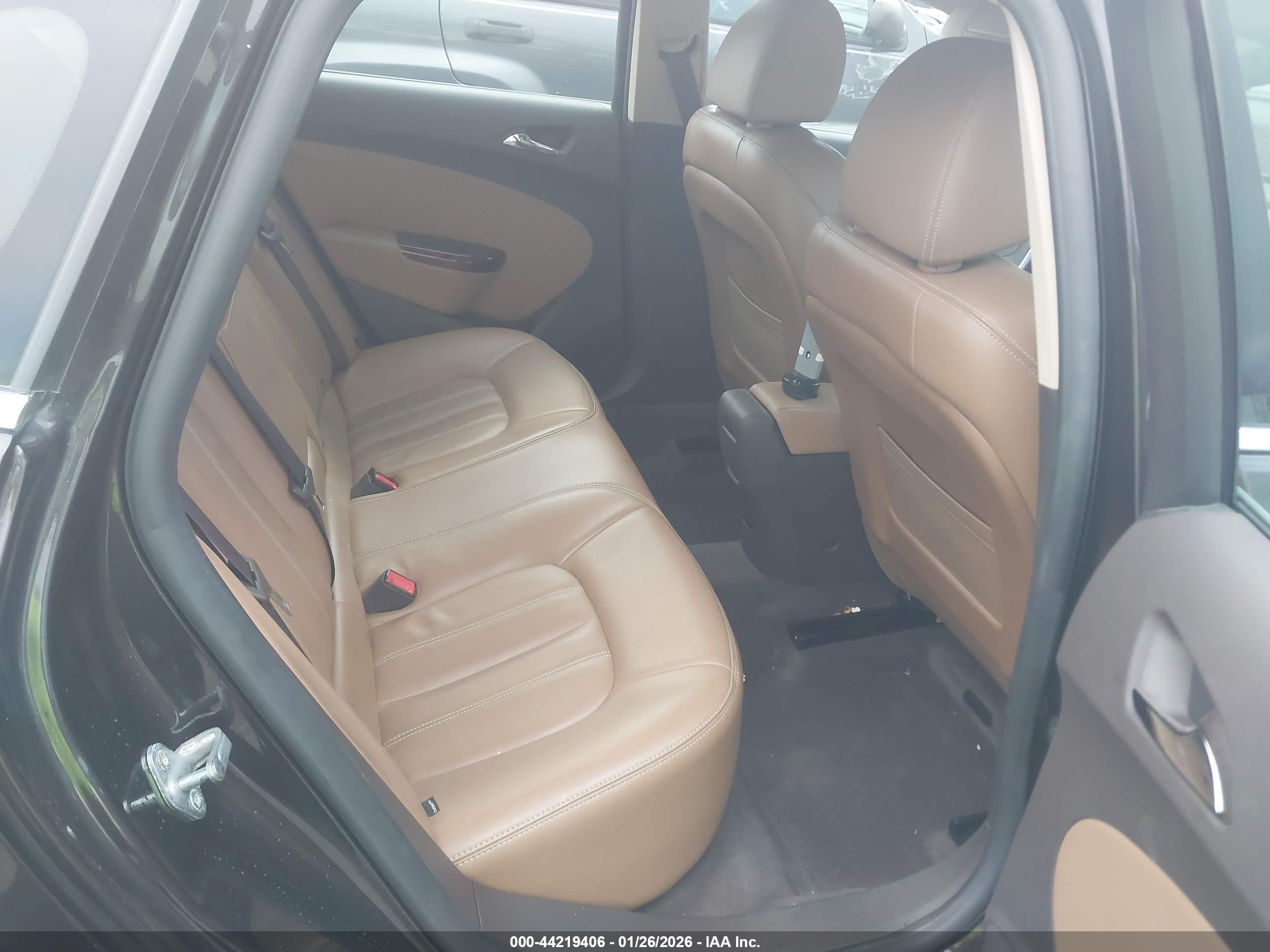 BUICK VERANO image 8