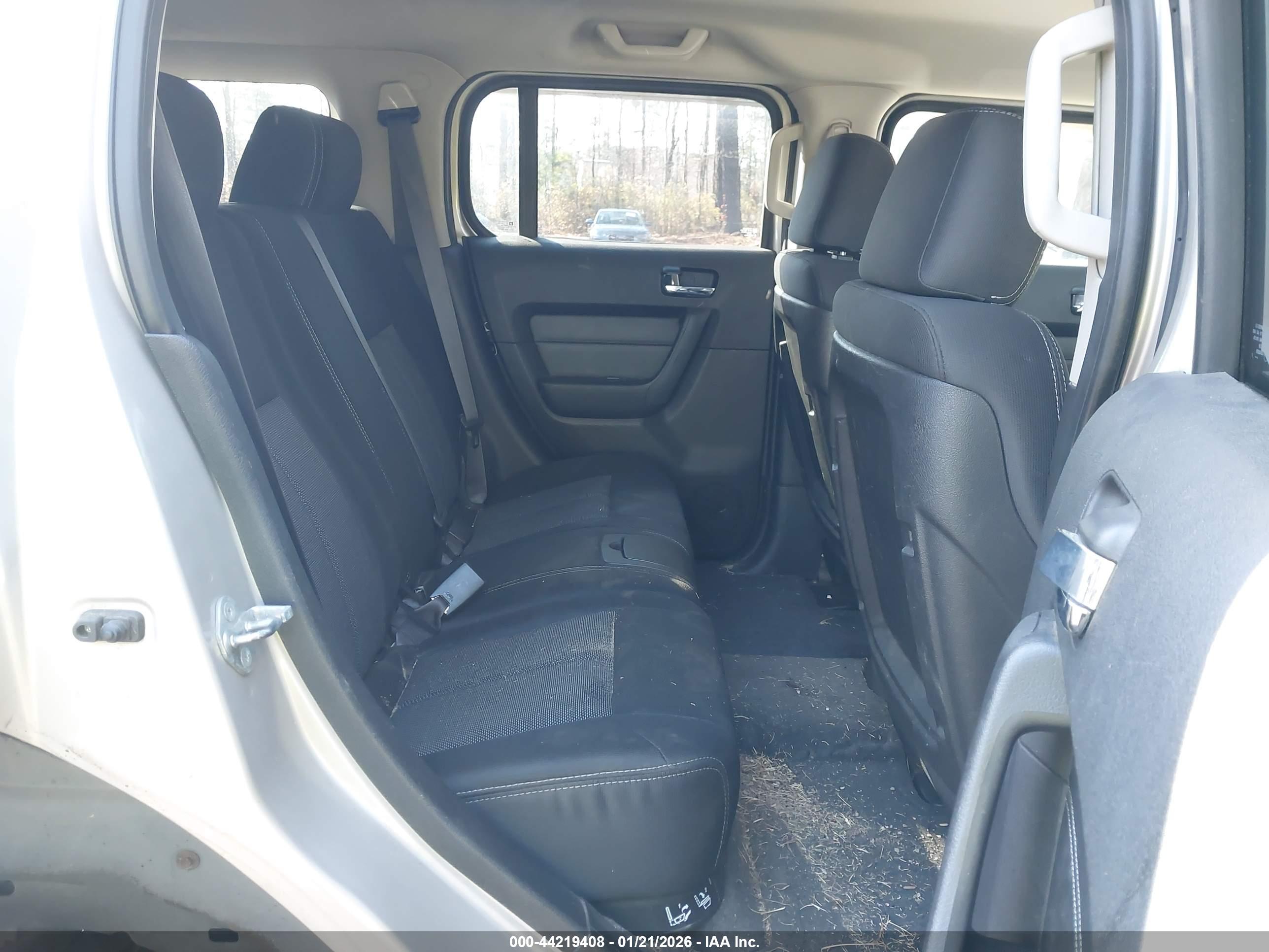 HUMMER H3 image 8