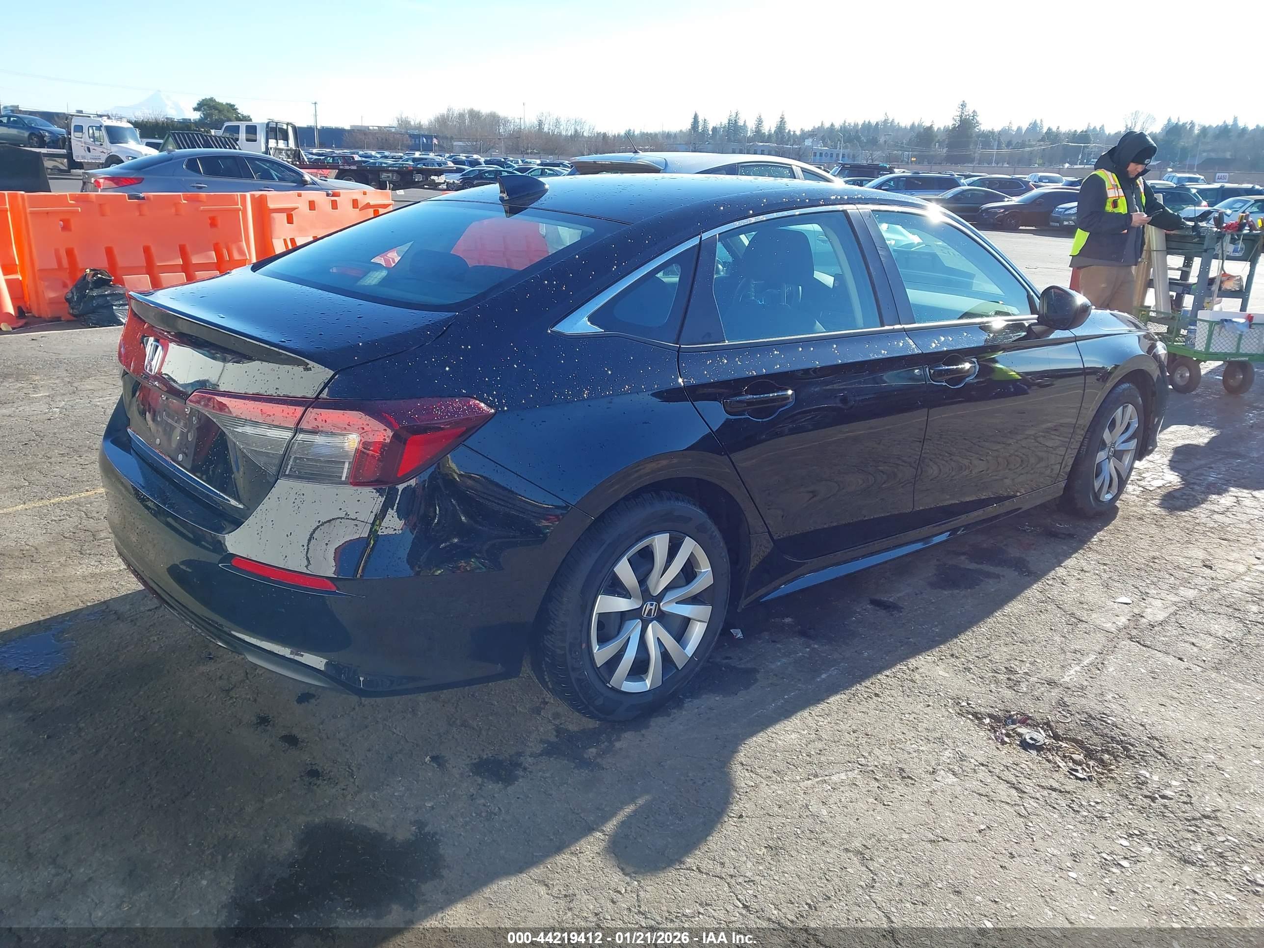 HONDA CIVIC image 4