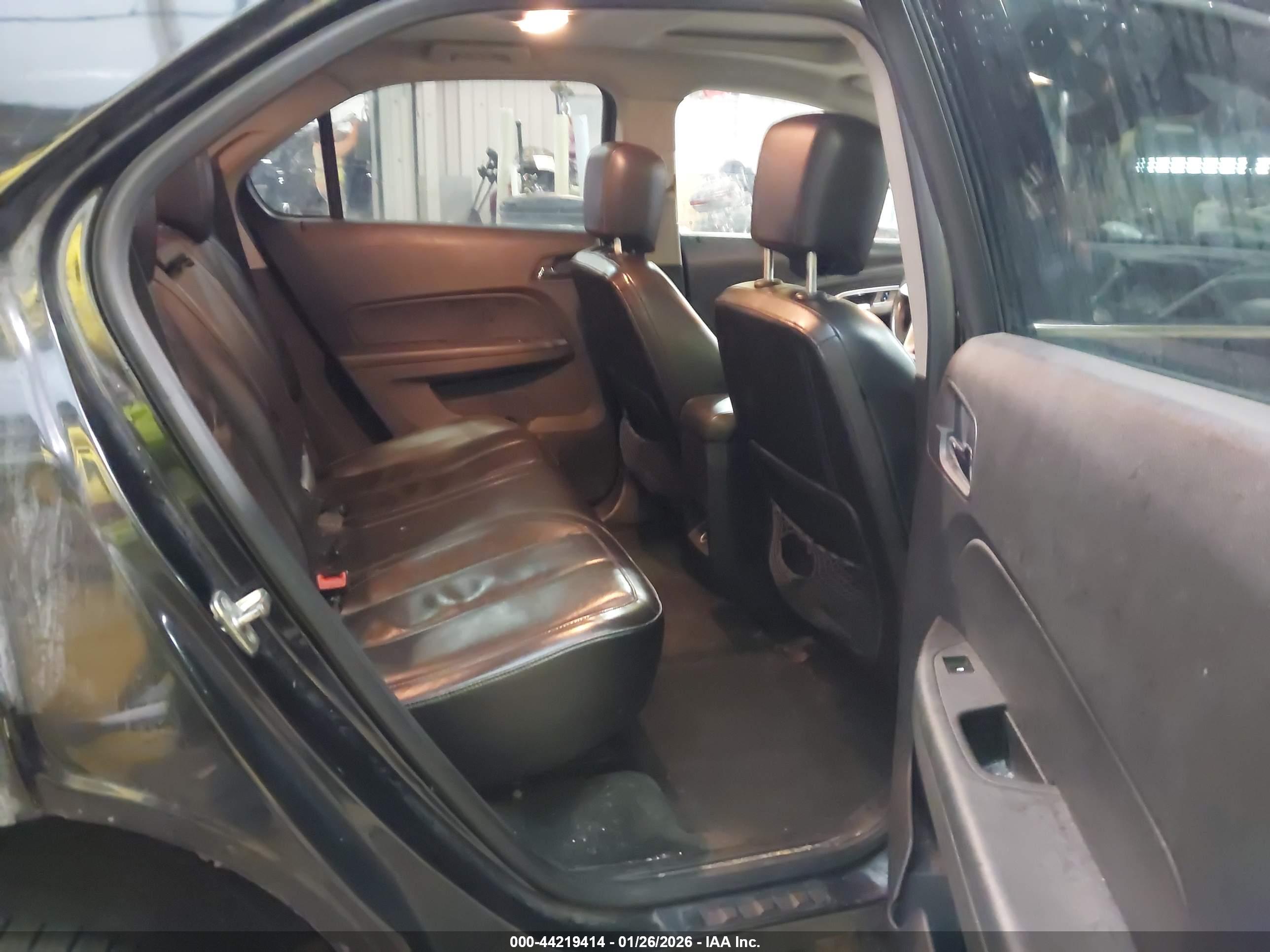 CHEVROLET EQUINOX image 8