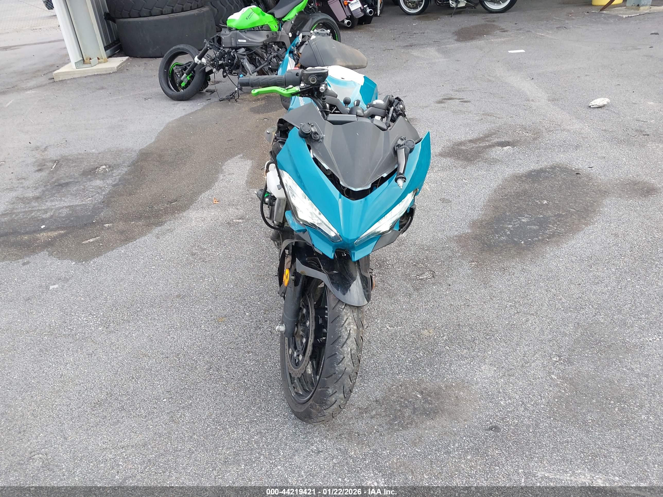 KAWASAKI EX400 image 5