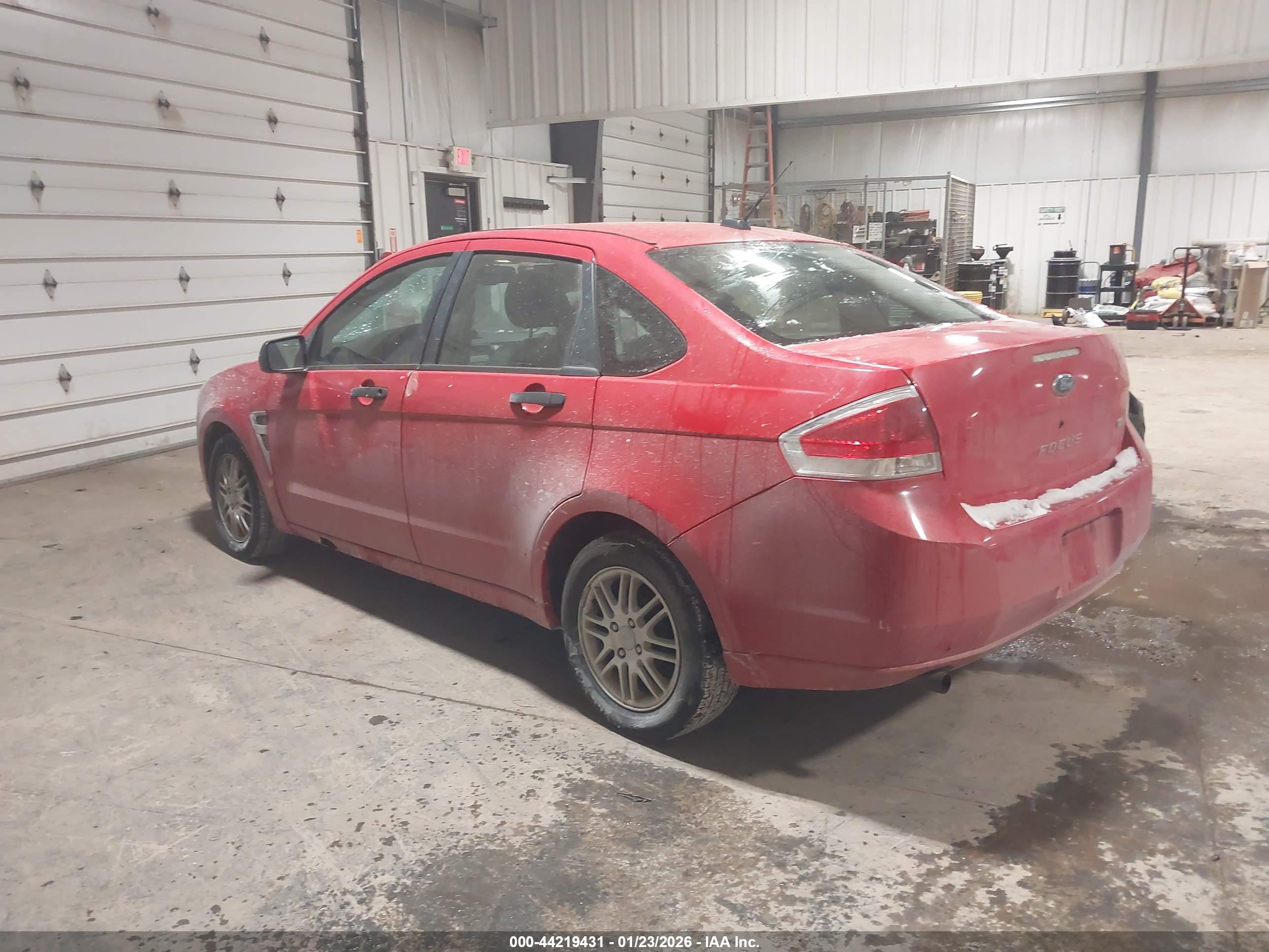 FORD FOCUS image 3