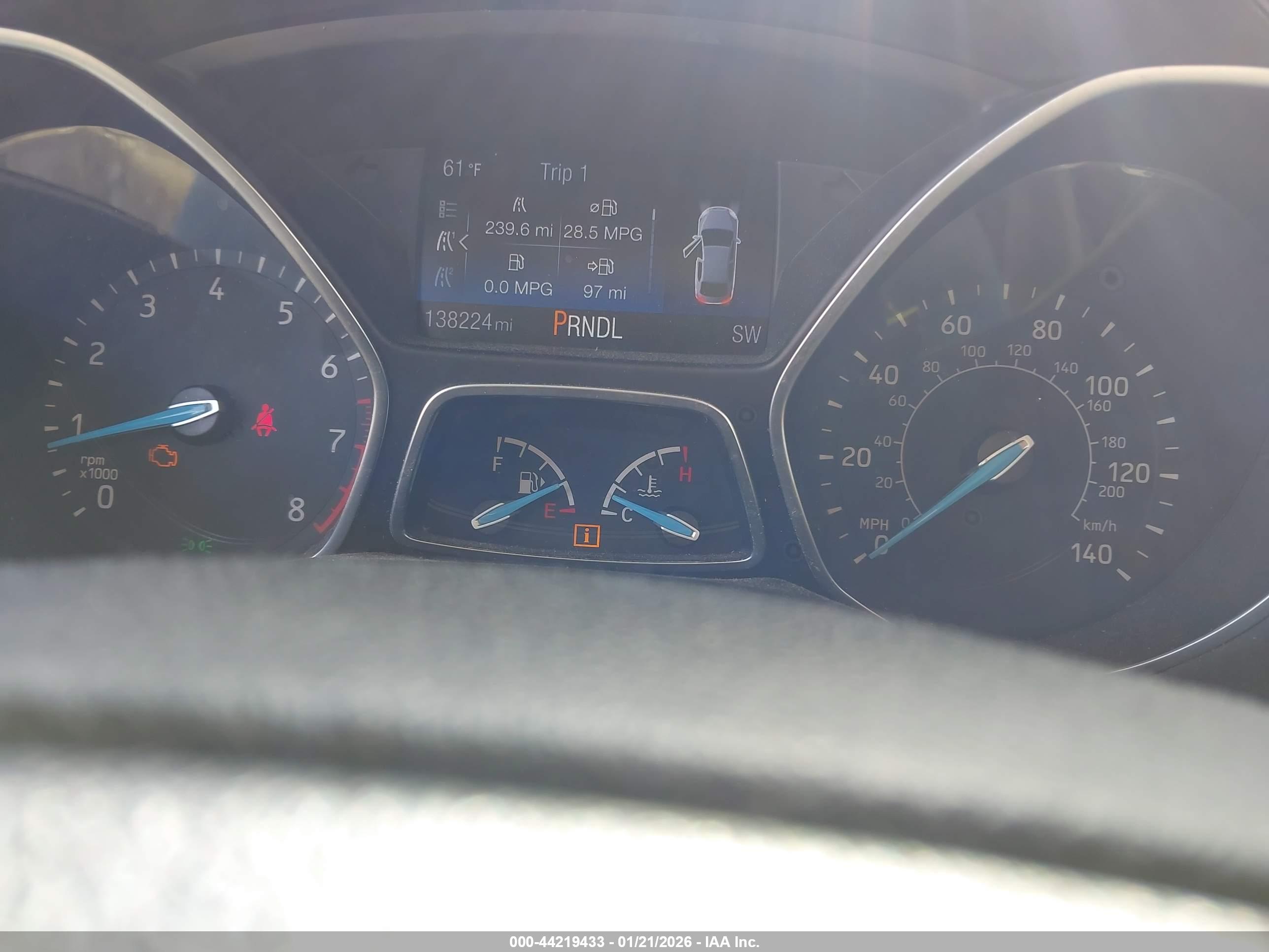 FORD FOCUS image 7