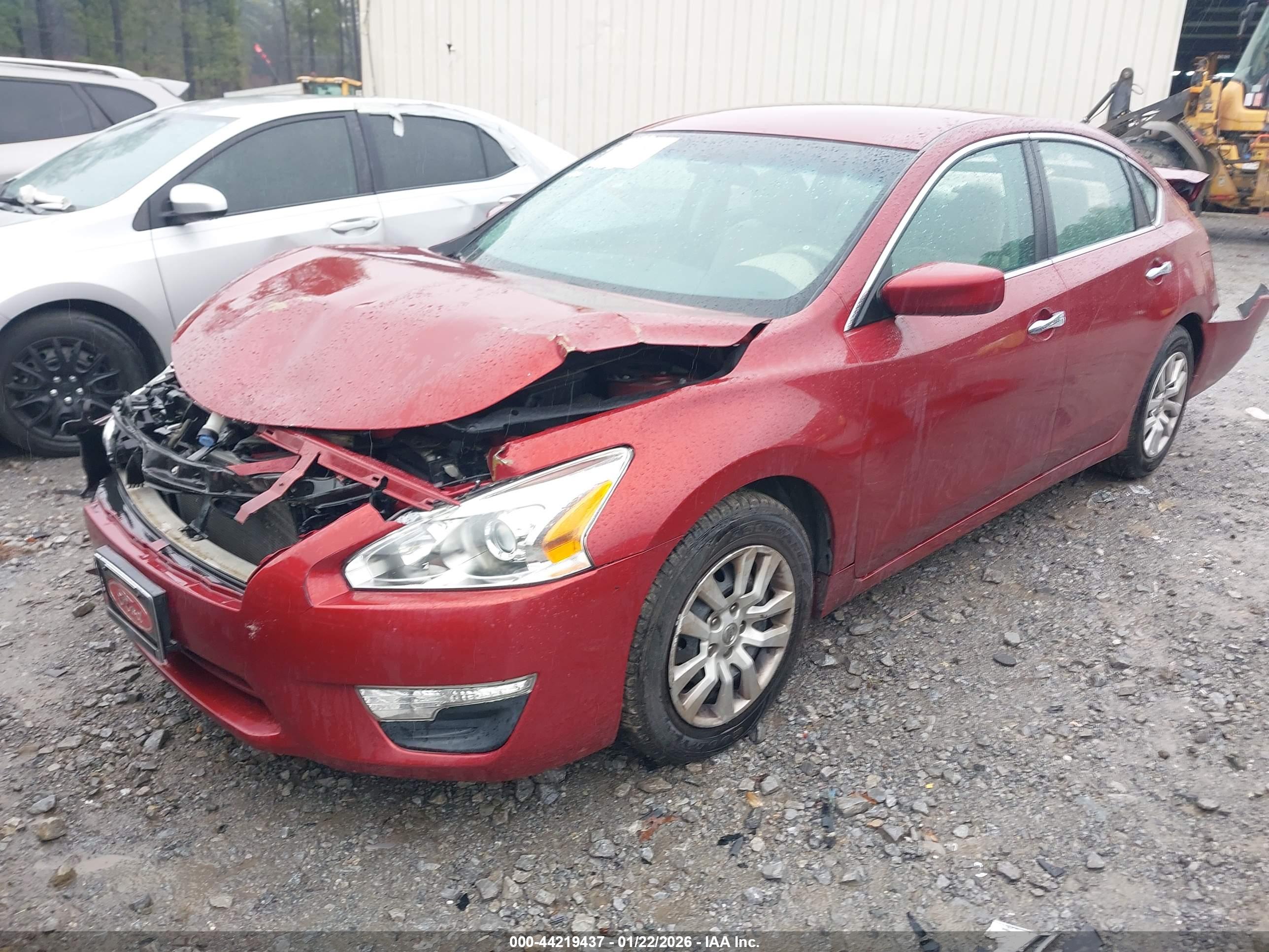 NISSAN ALTIMA image 2