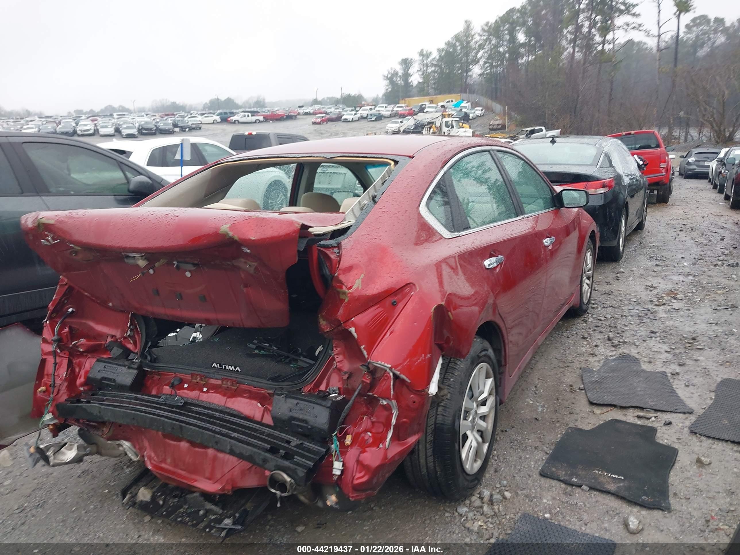 NISSAN ALTIMA image 4