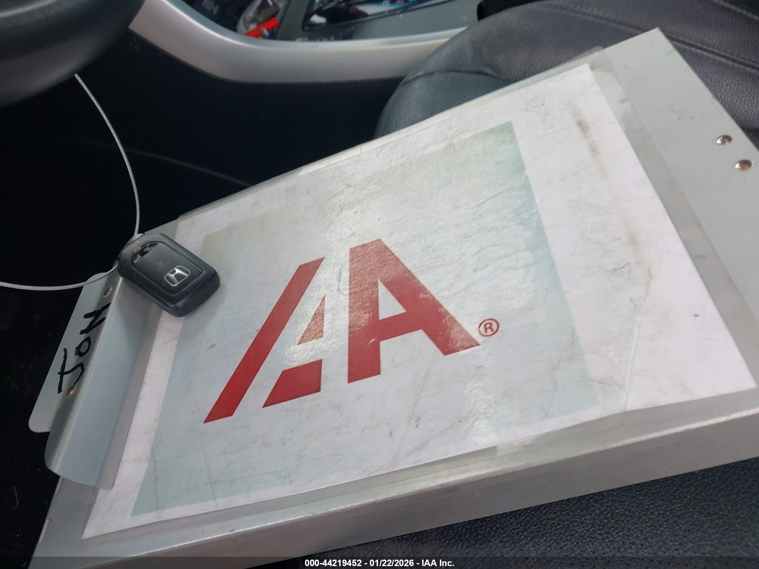 HONDA ACCORD image 11