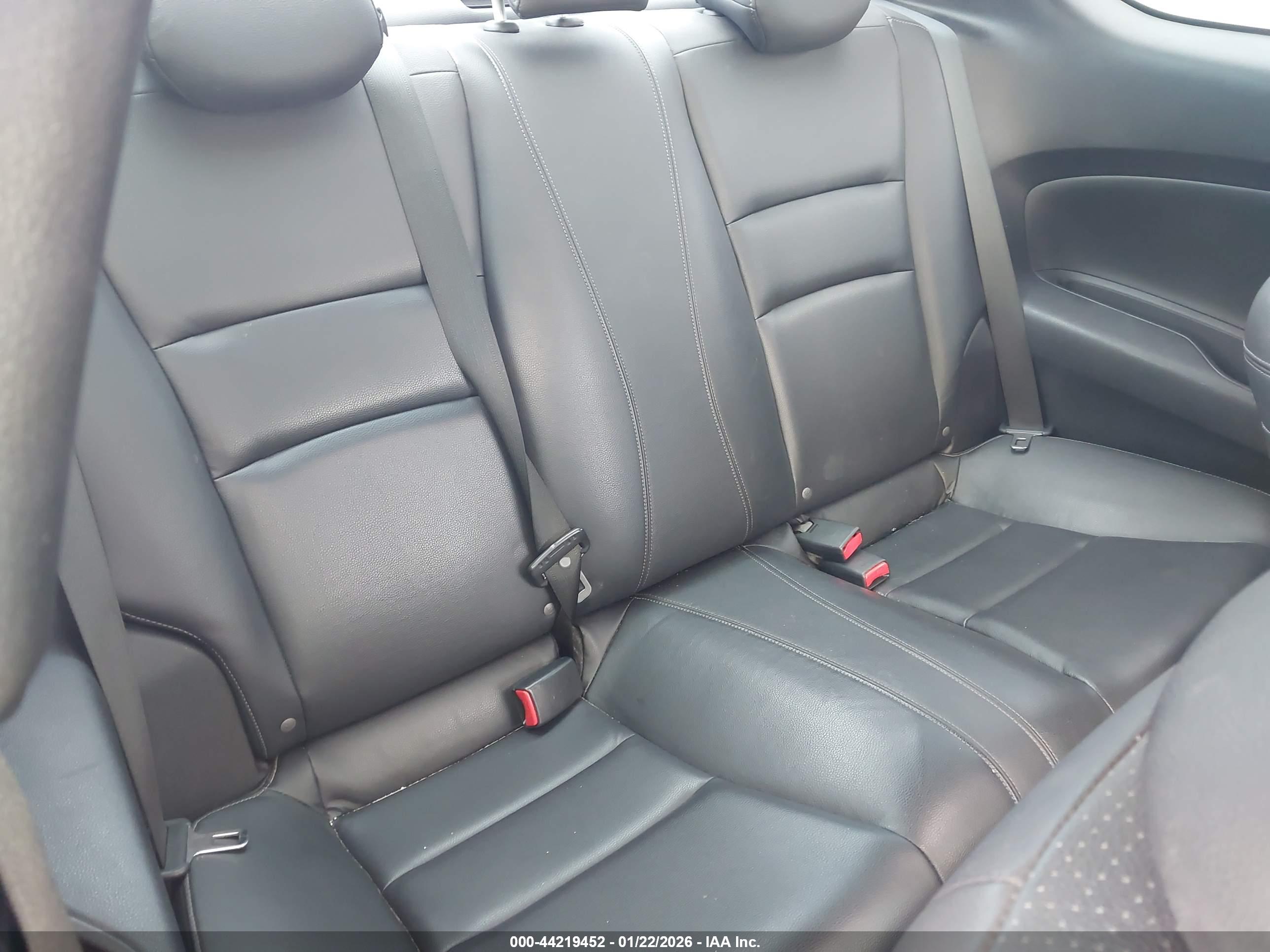 HONDA ACCORD image 8