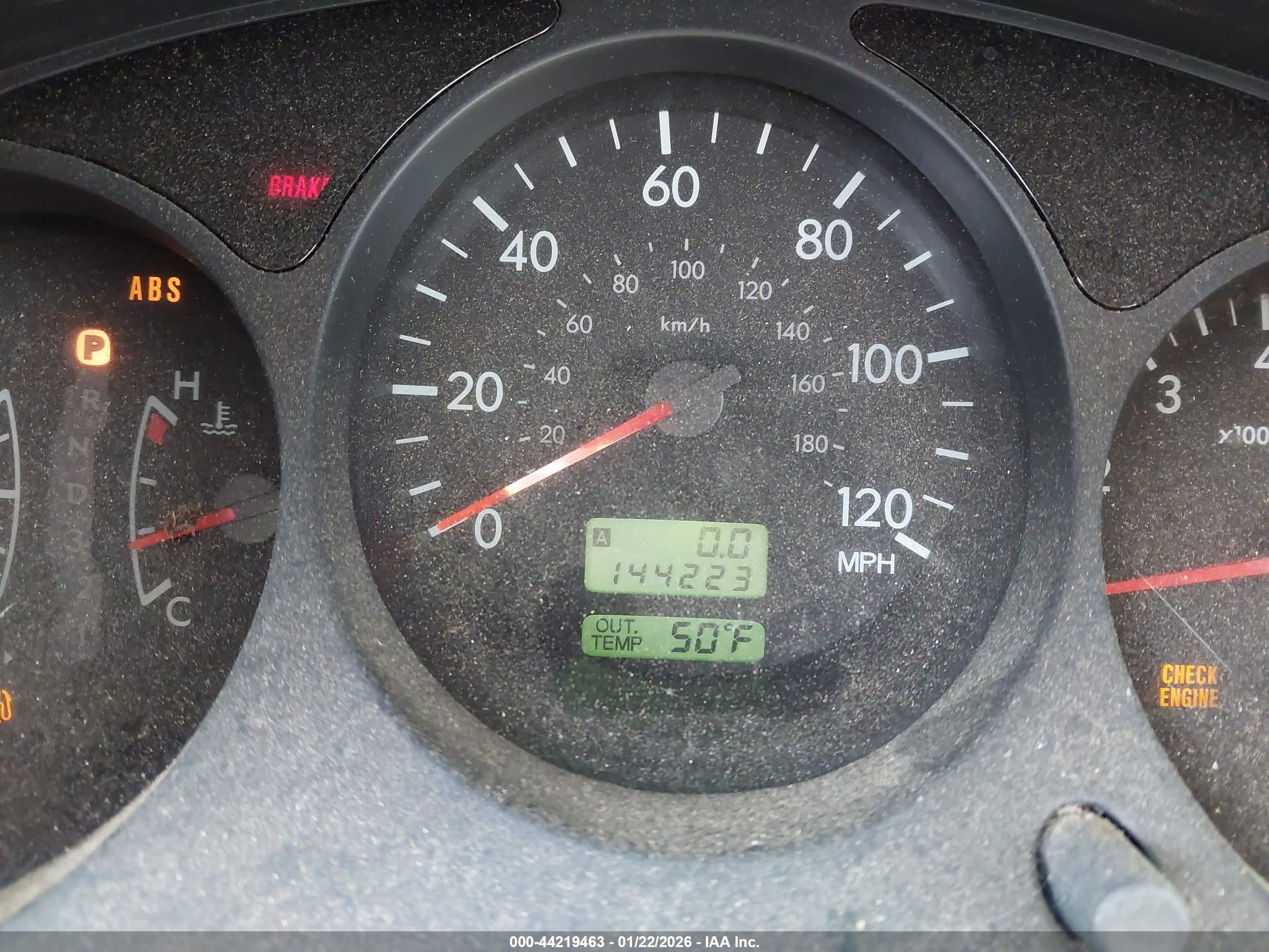 SUBARU FORESTER image 7