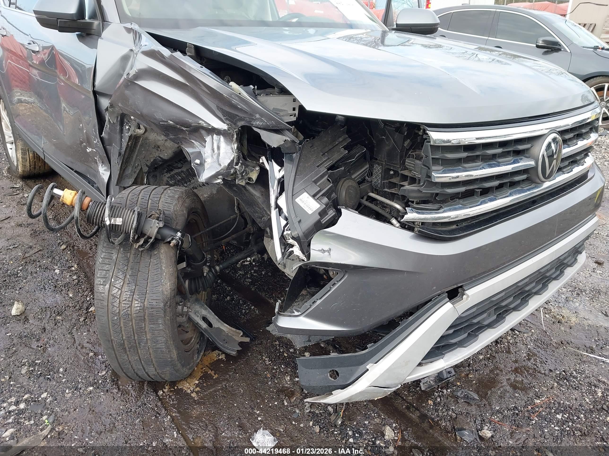 VOLKSWAGEN ATLAS image 6