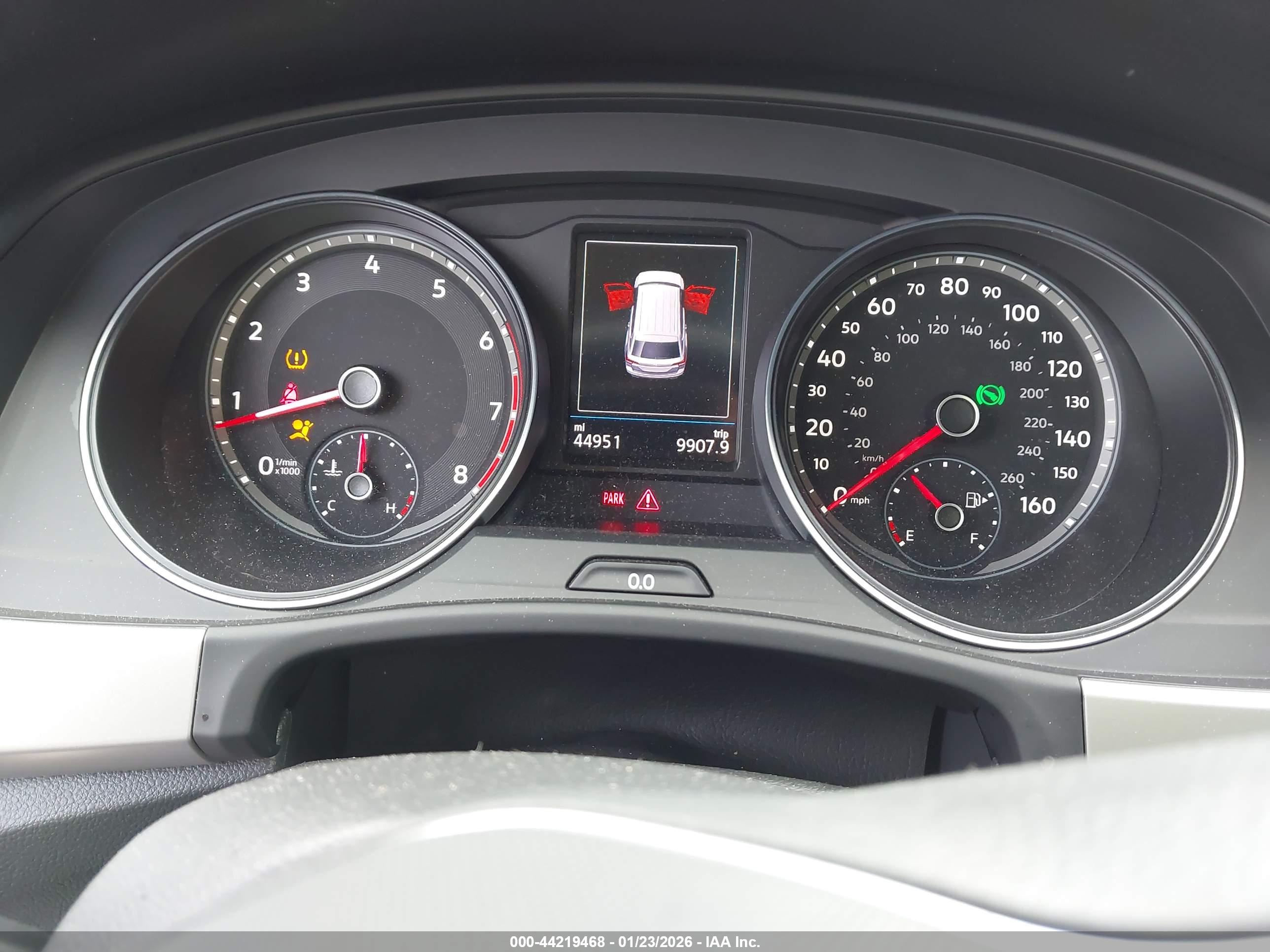 VOLKSWAGEN ATLAS image 7