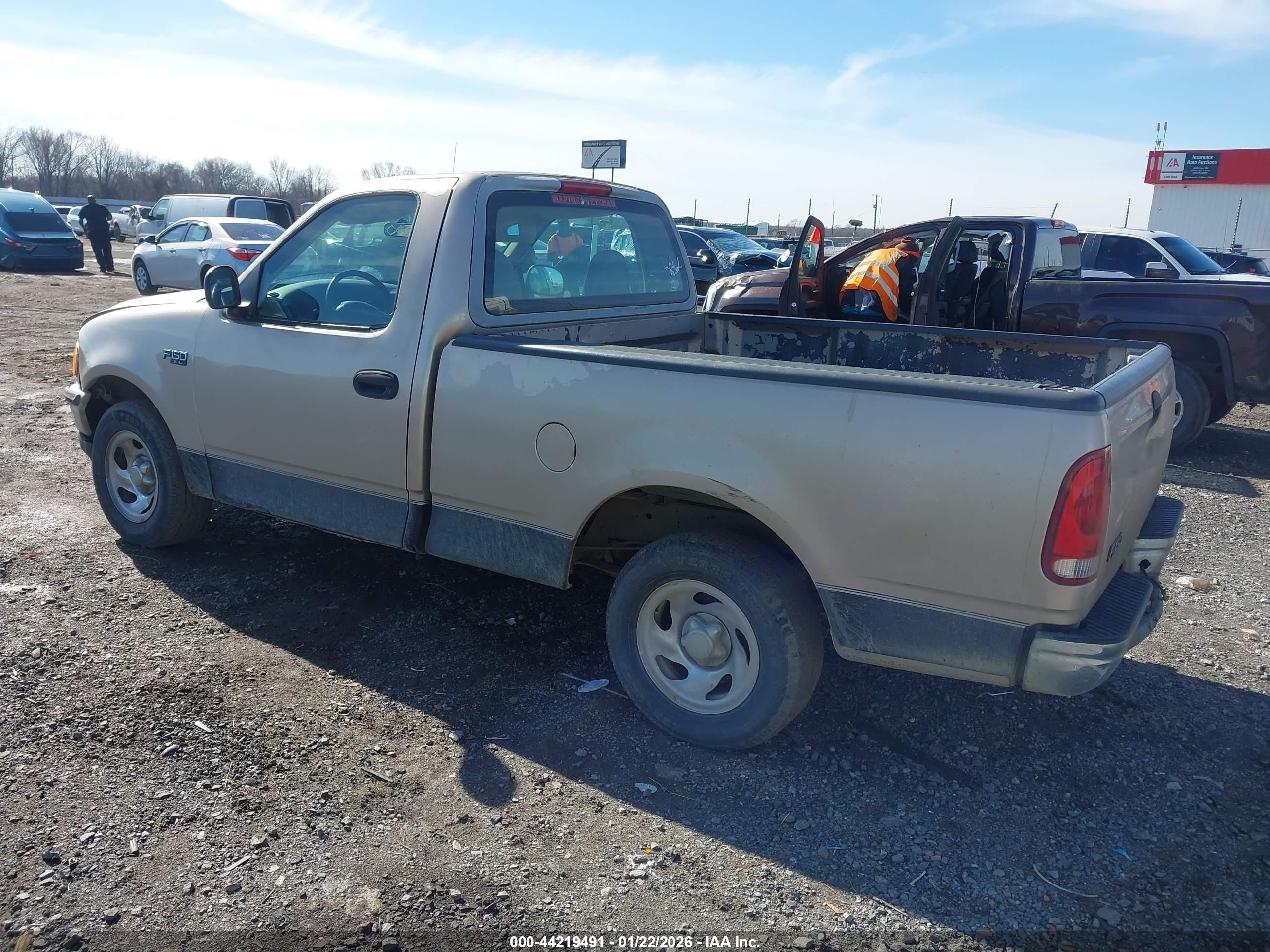 FORD F-150 image 3
