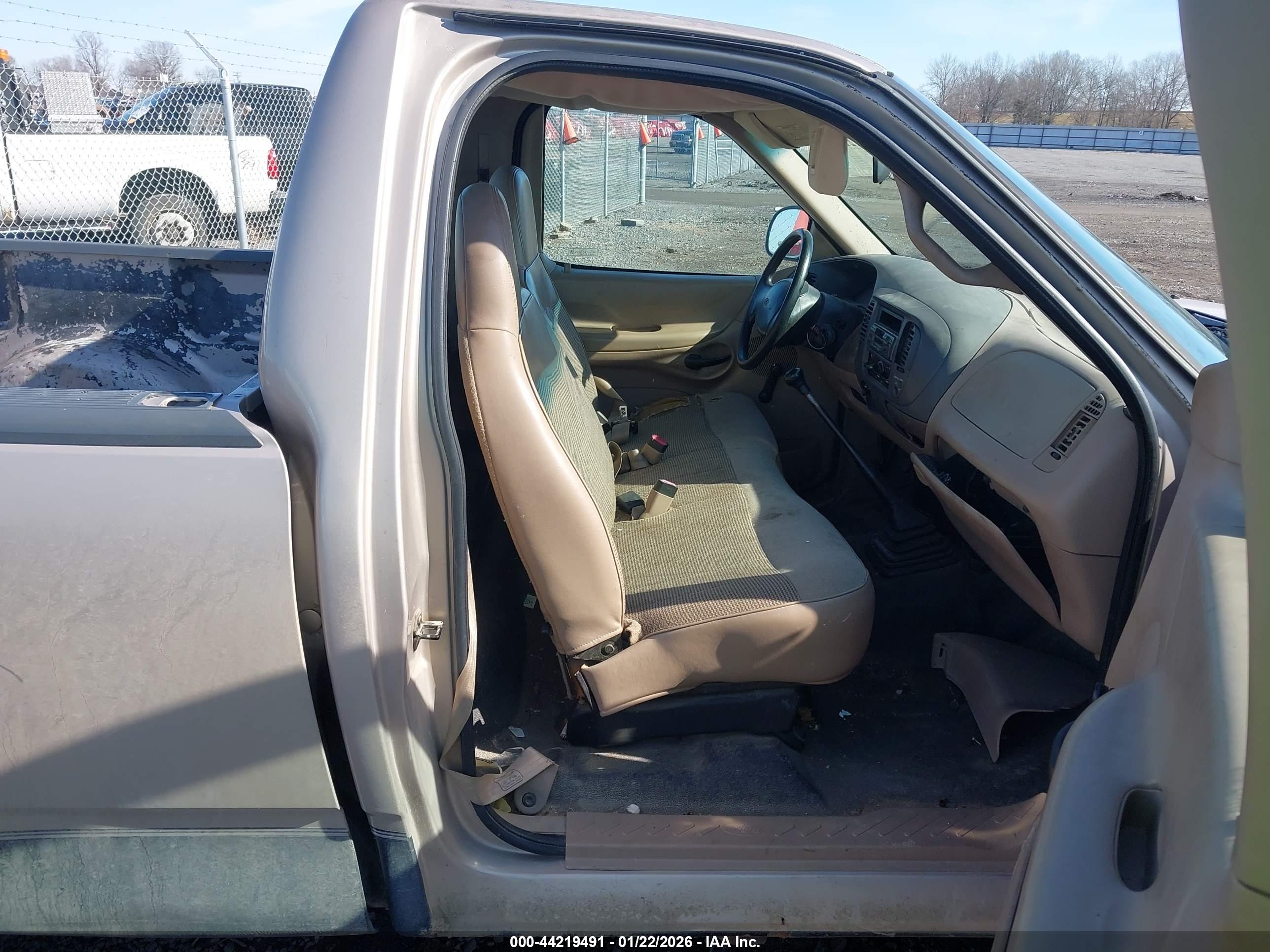 FORD F-150 image 5