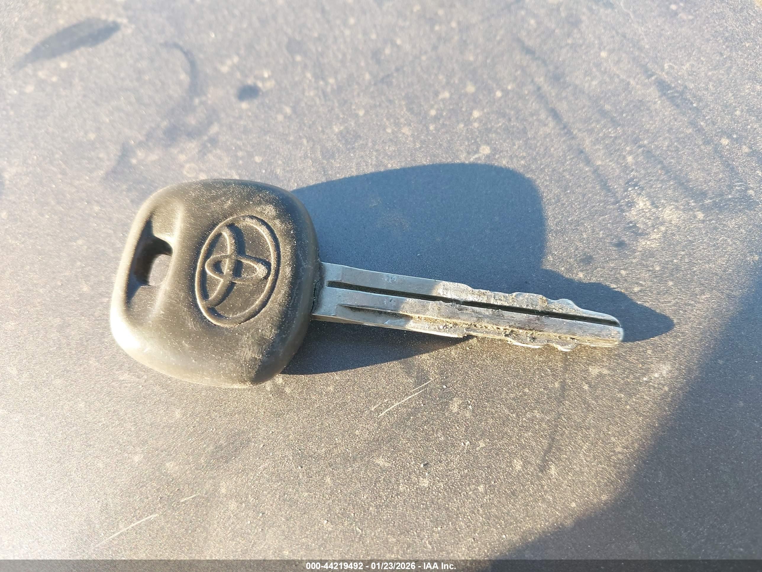 TOYOTA SEQUOIA image 11