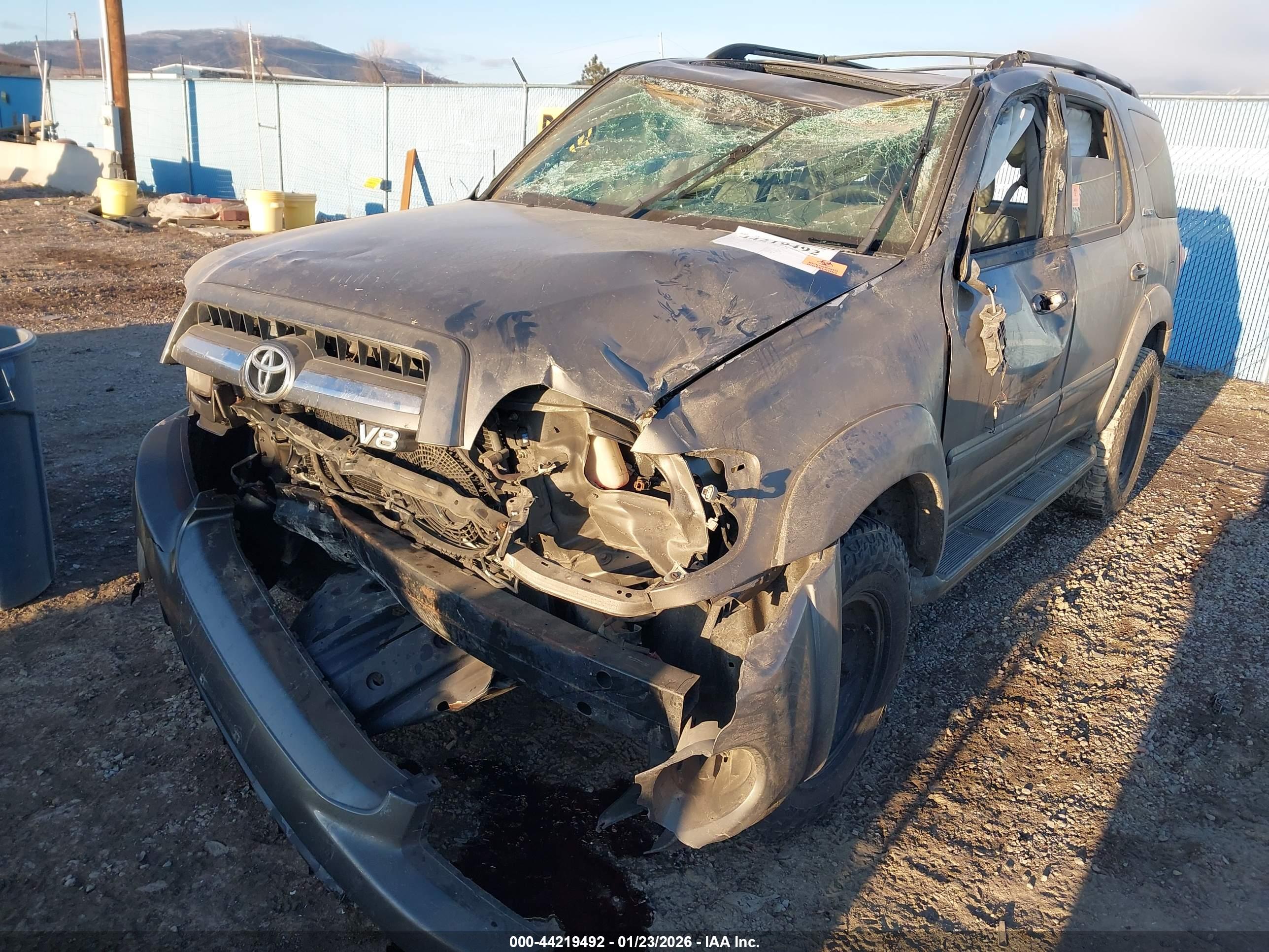 TOYOTA SEQUOIA image 6