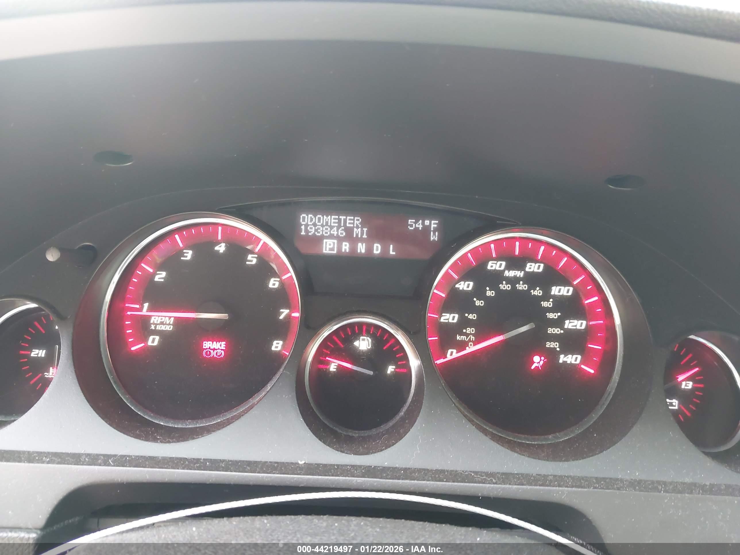 GMC ACADIA image 7