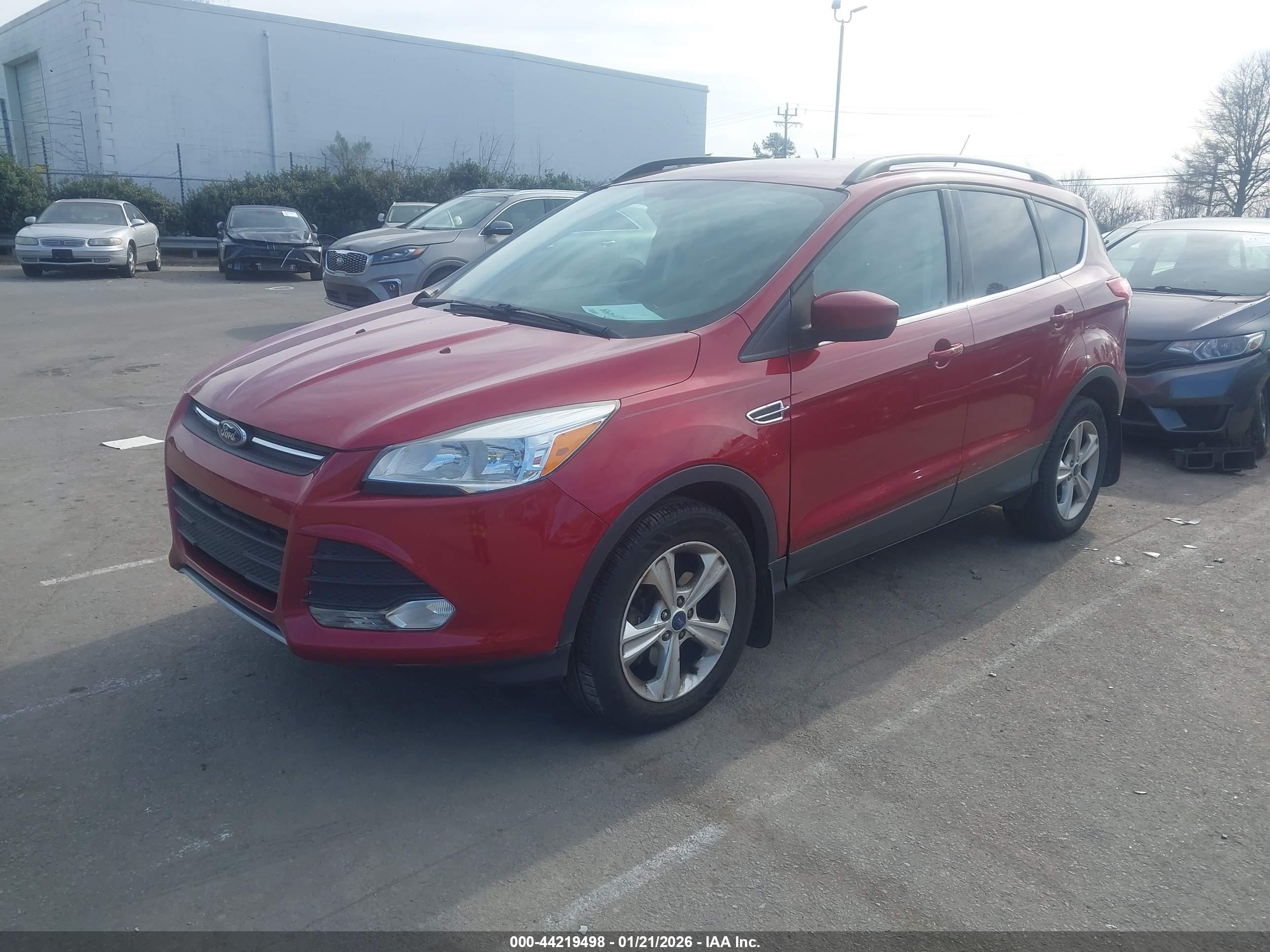 FORD ESCAPE image 2