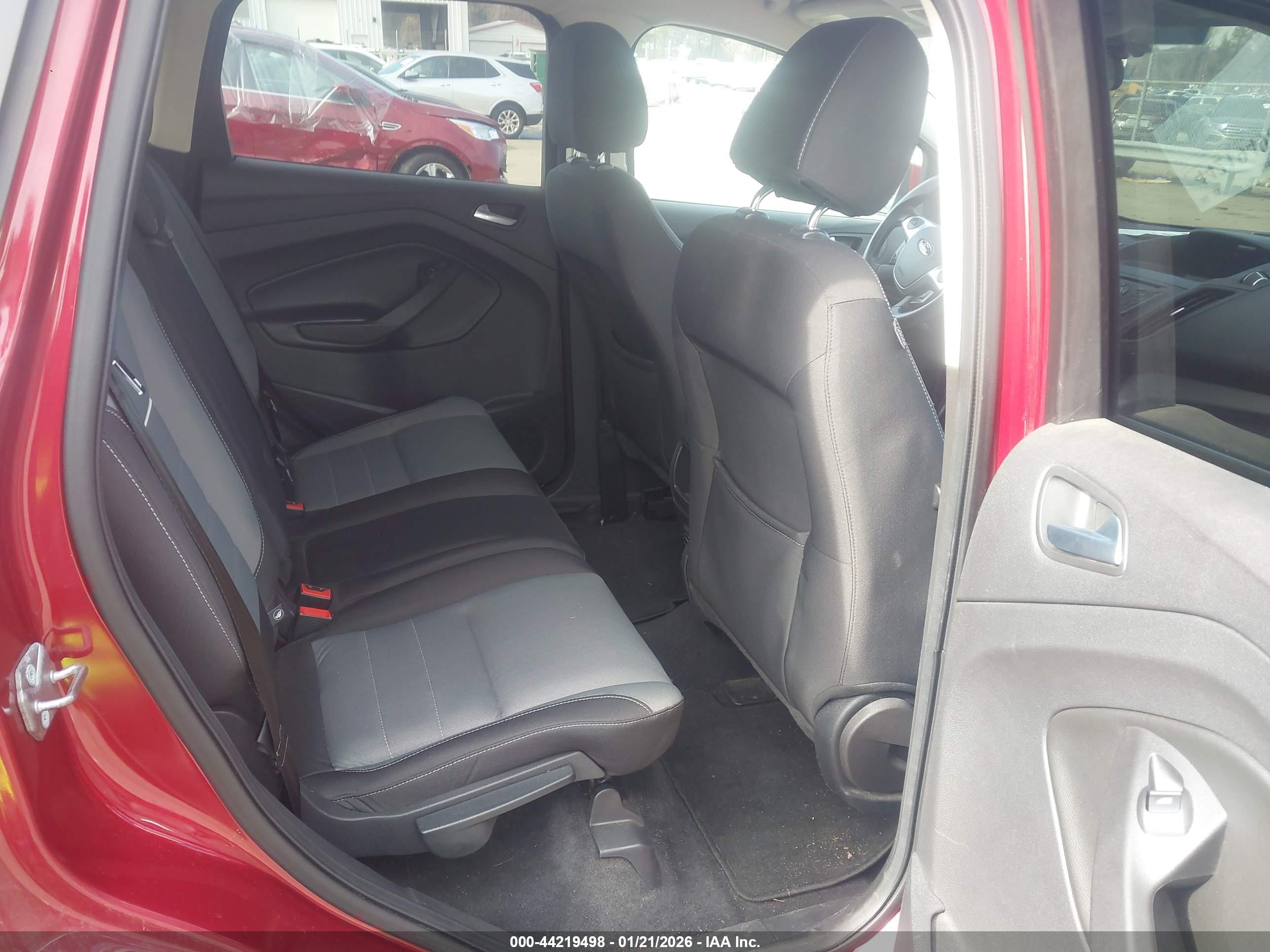 FORD ESCAPE image 8