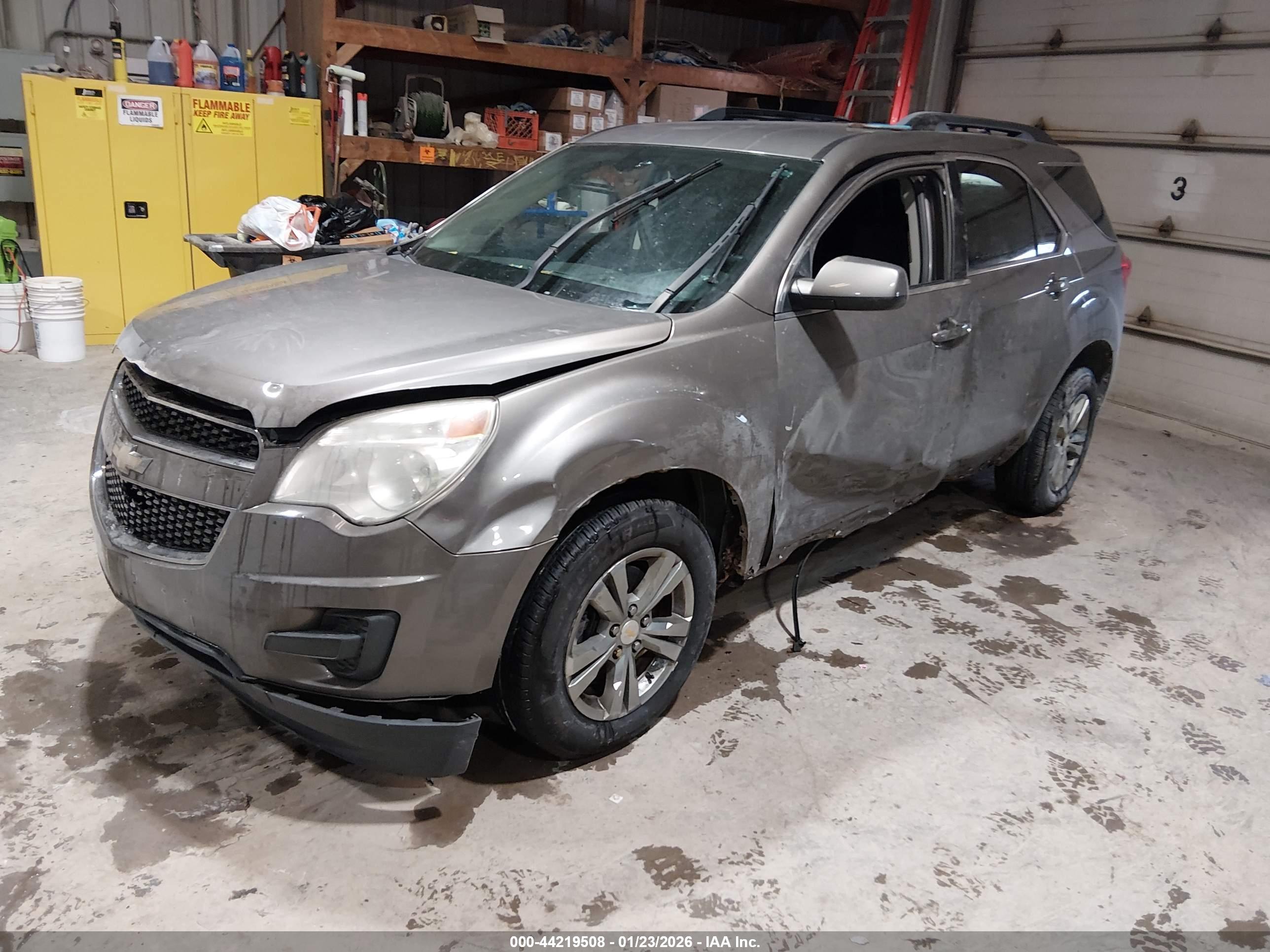 CHEVROLET EQUINOX image 2
