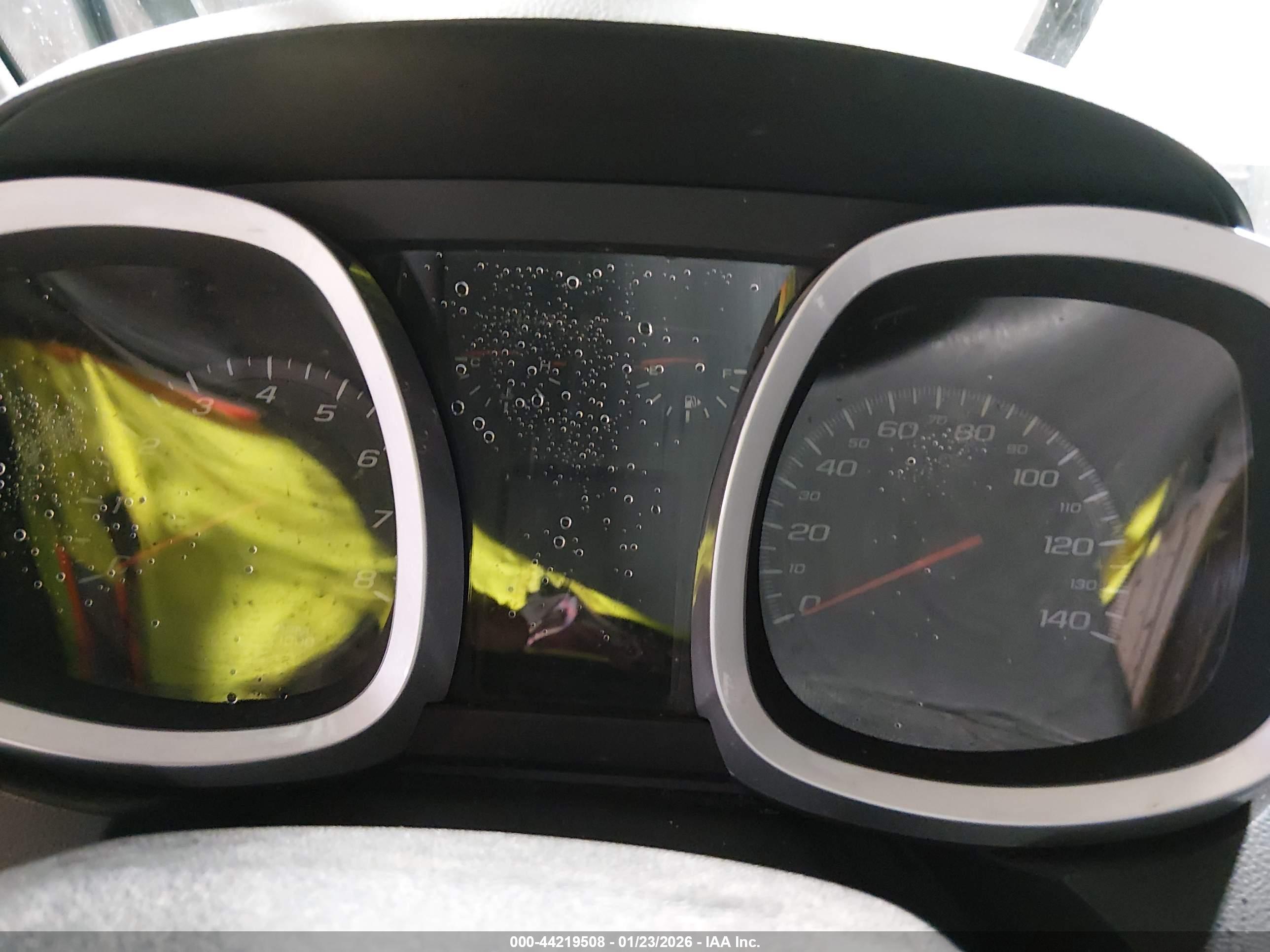 CHEVROLET EQUINOX image 7