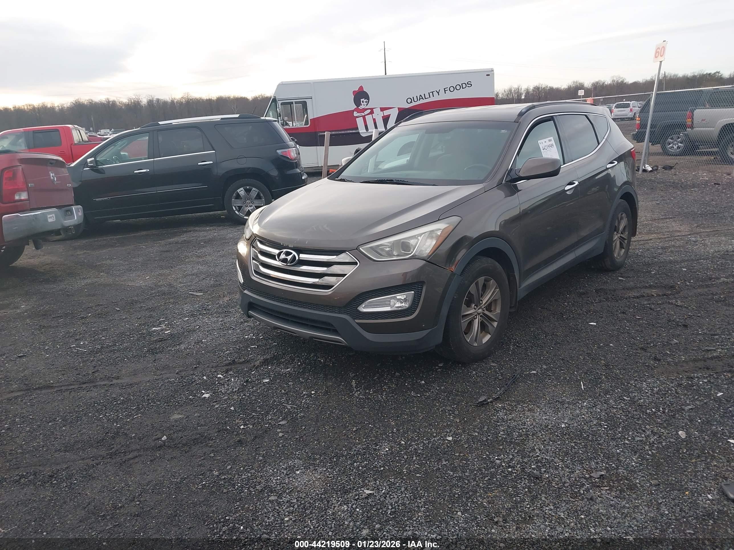 HYUNDAI SANTA image 2