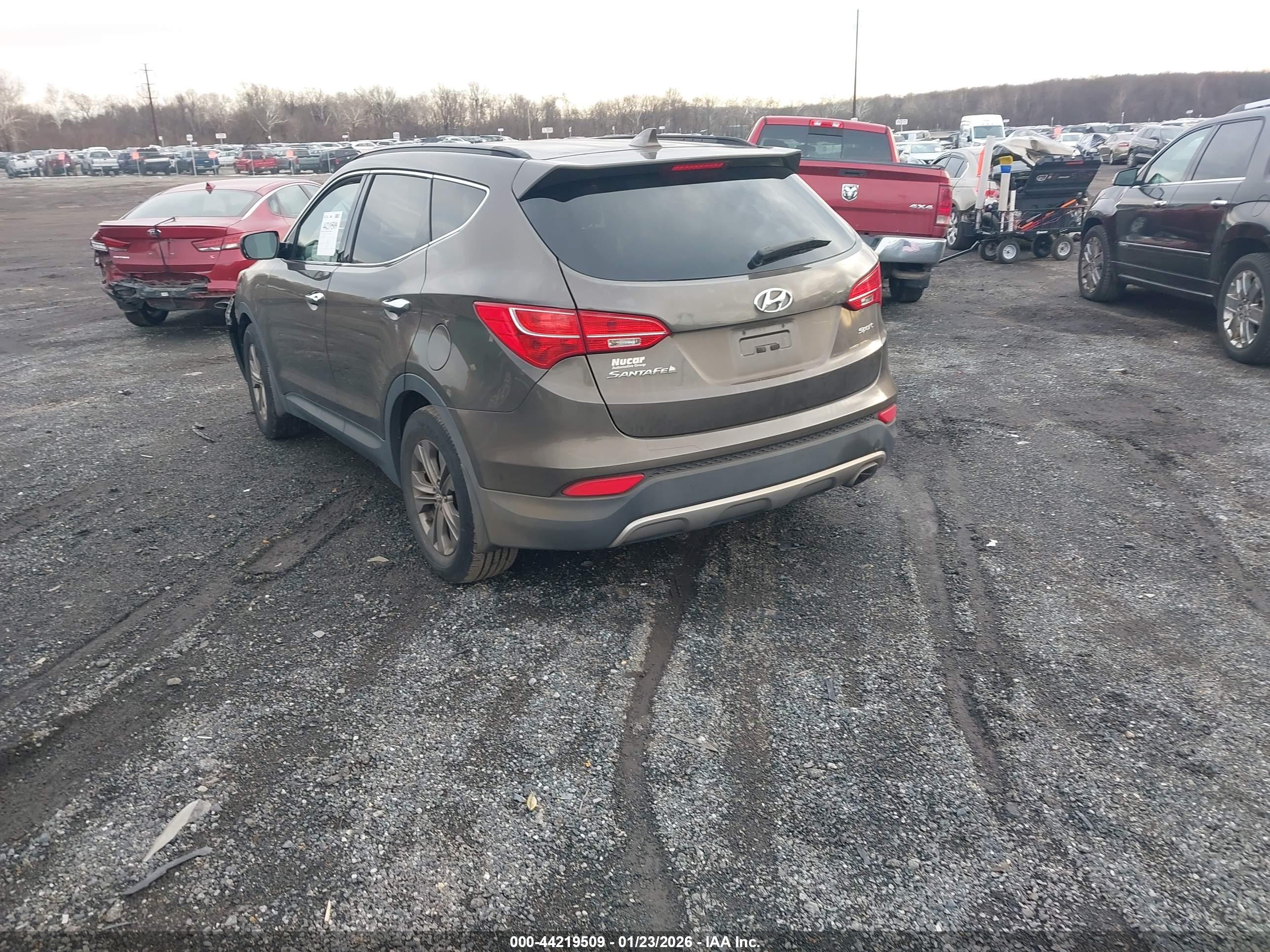 HYUNDAI SANTA image 3