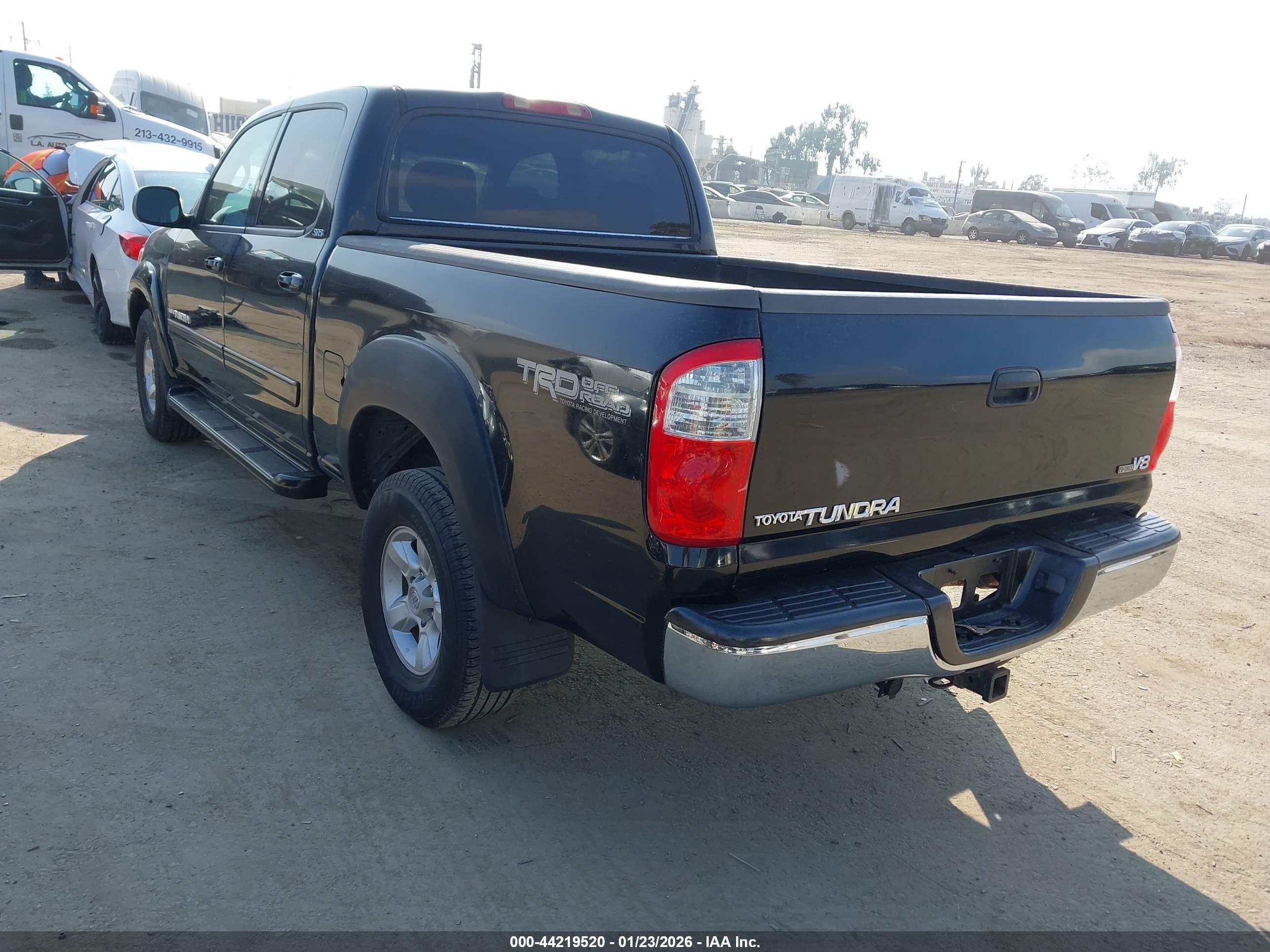 TOYOTA TUNDRA image 3