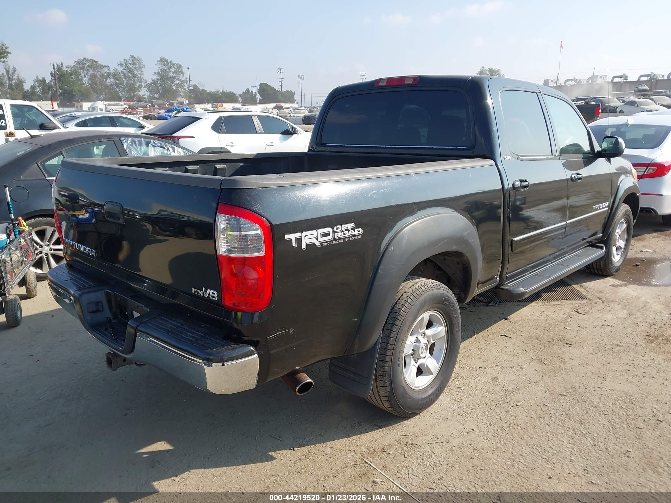 TOYOTA TUNDRA image 4