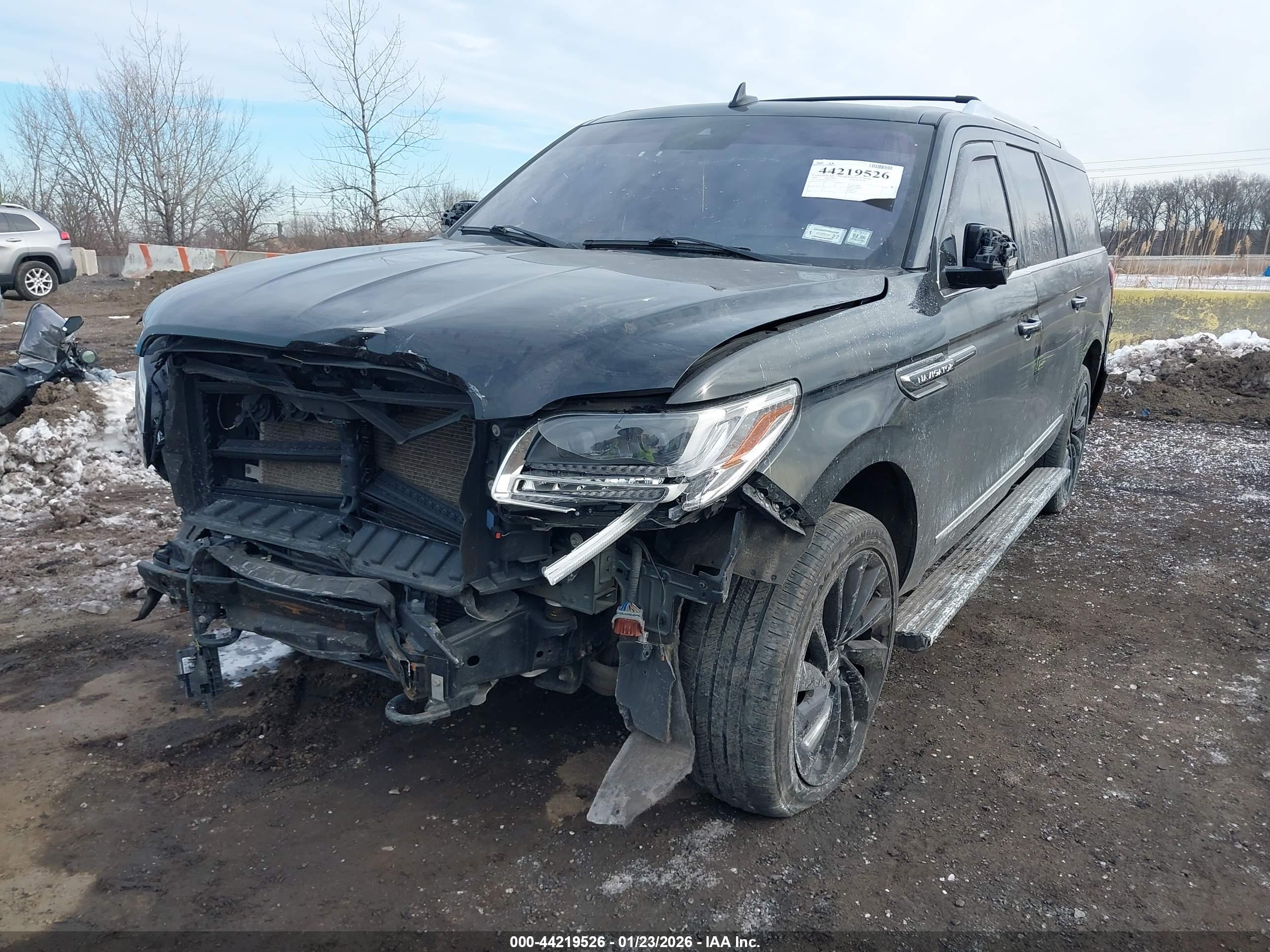 LINCOLN NAVIGATOR image 6