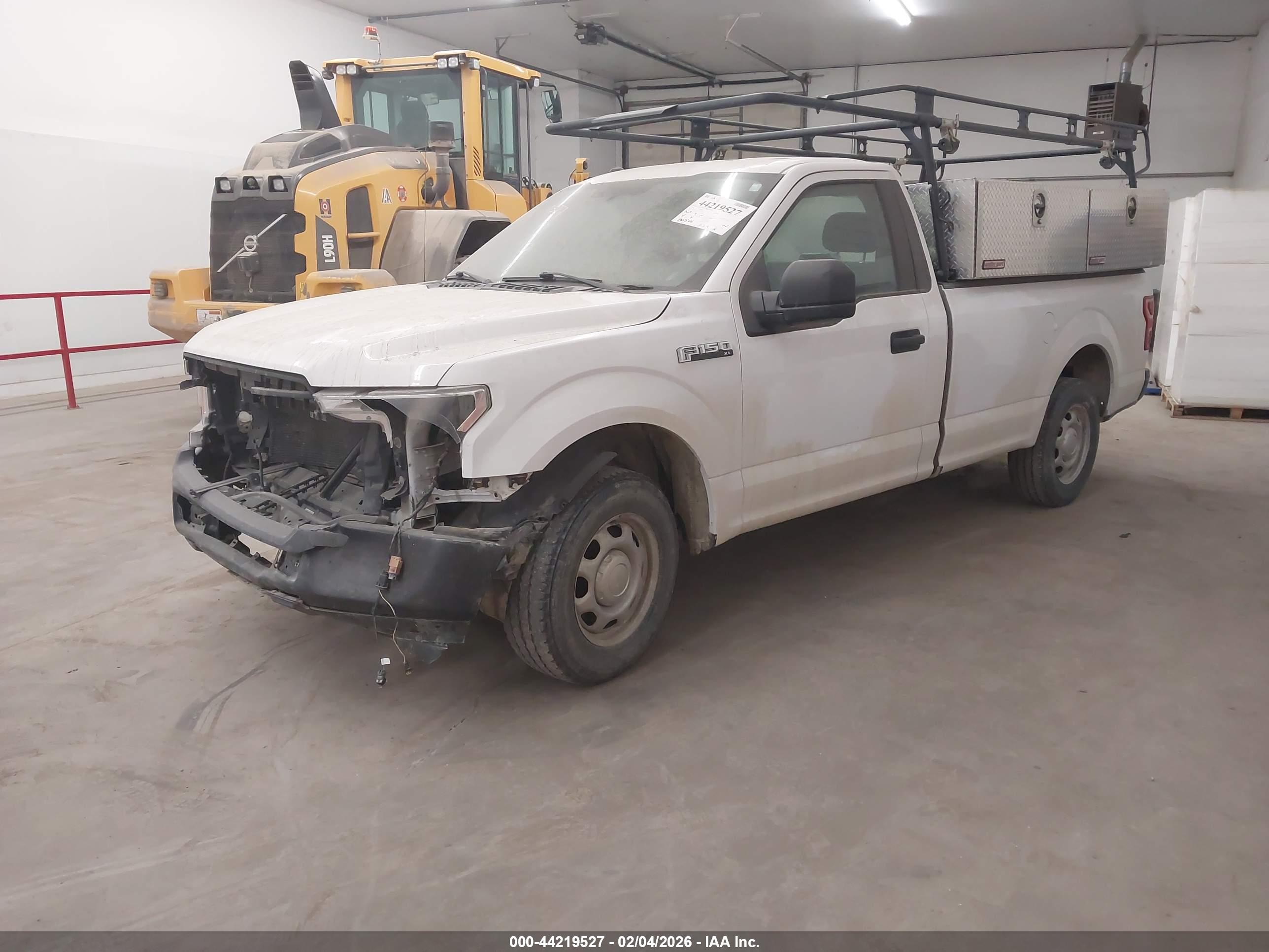 FORD F-150 image 2