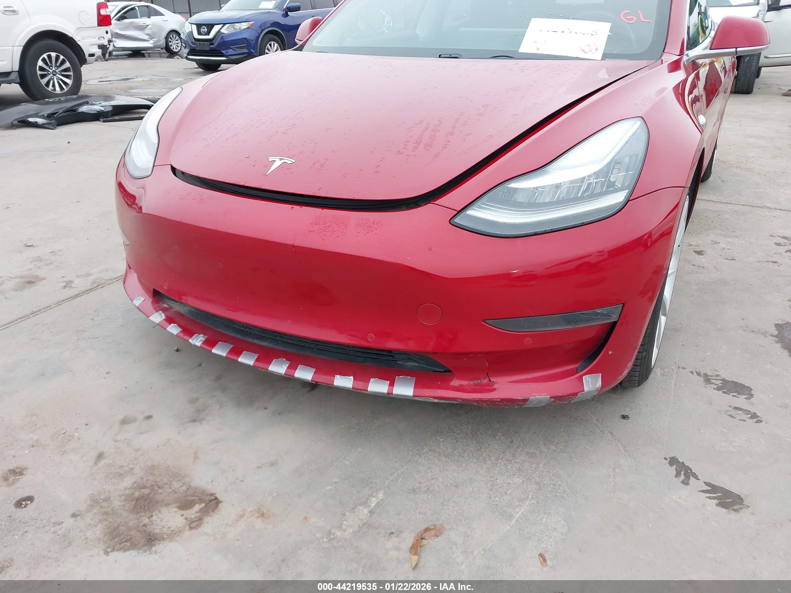 TESLA MODEL image 6
