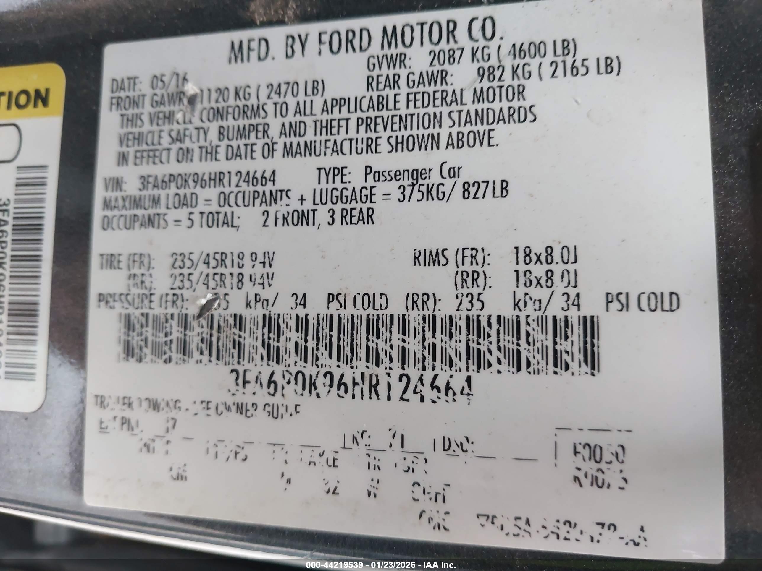 FORD FUSION image 9