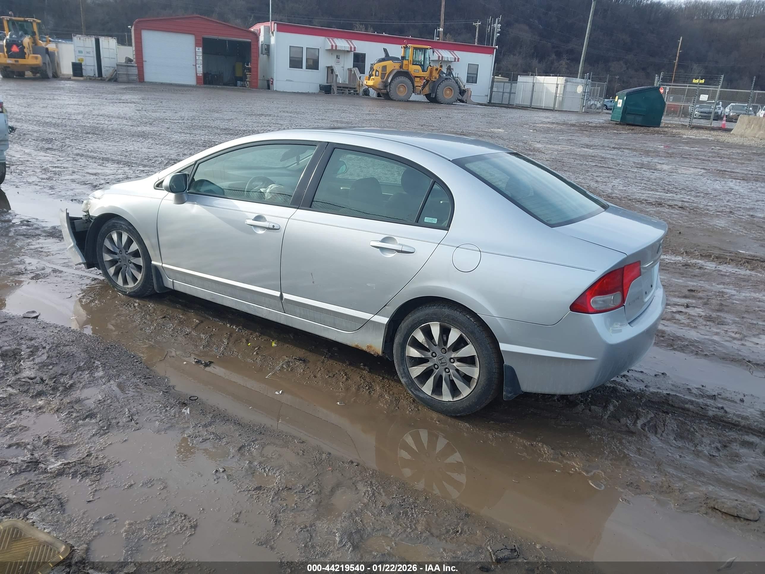 HONDA CIVIC image 3