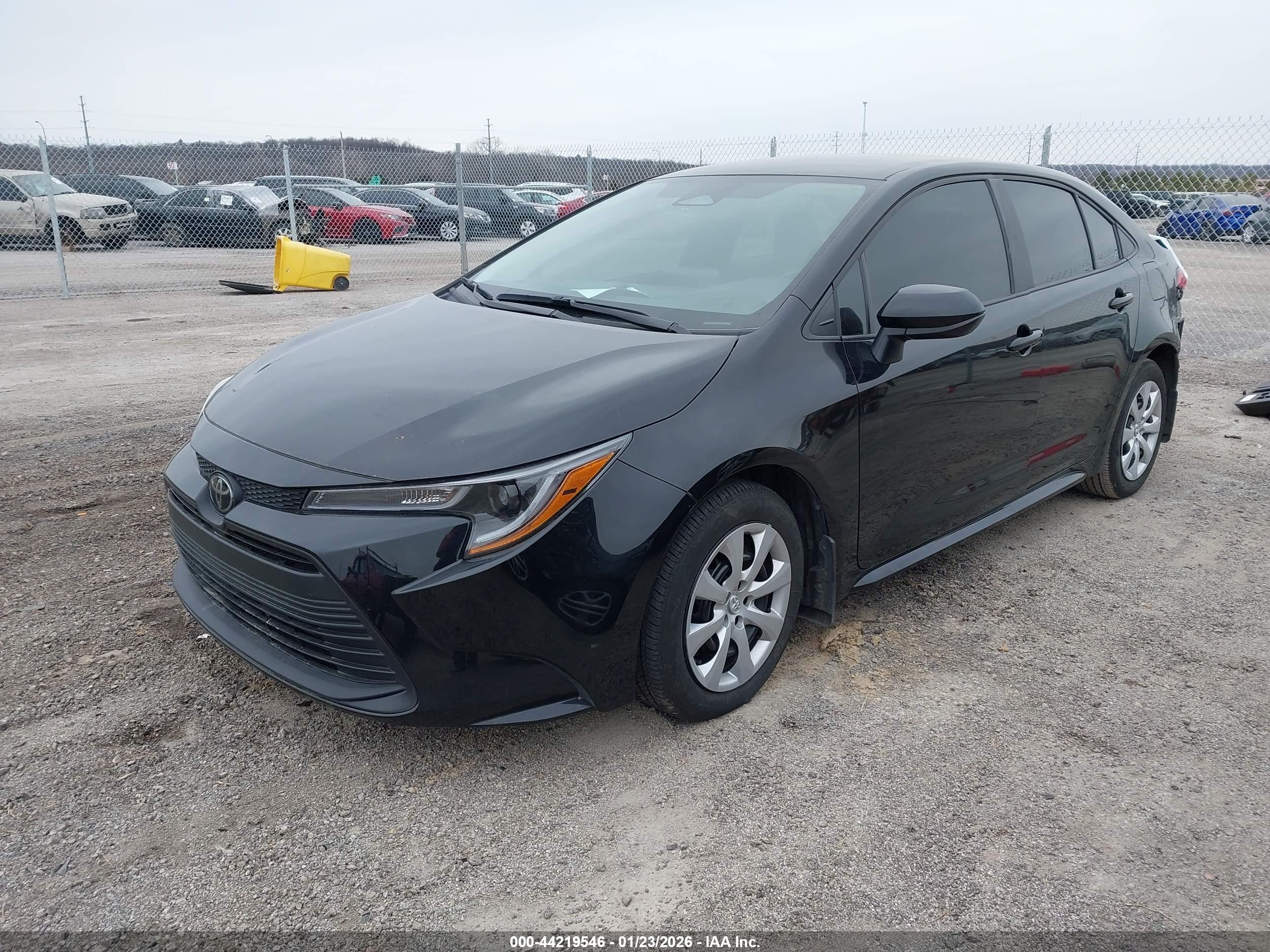 TOYOTA COROLLA image 2