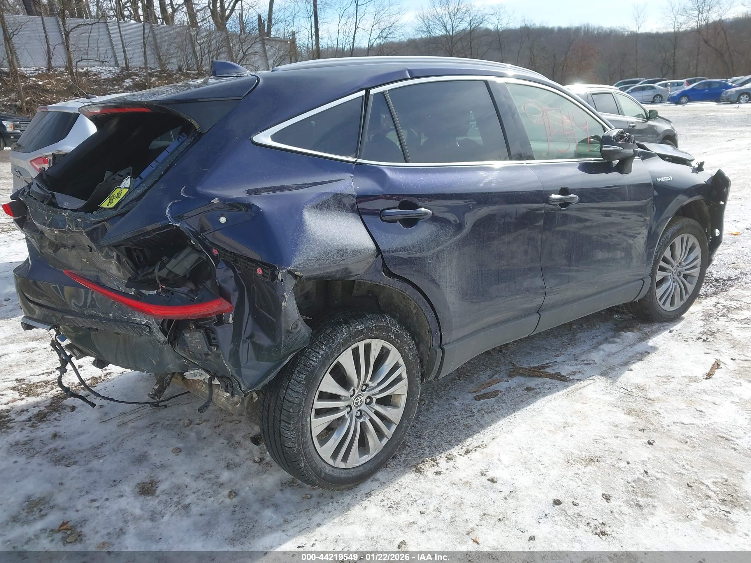 TOYOTA VENZA image 4