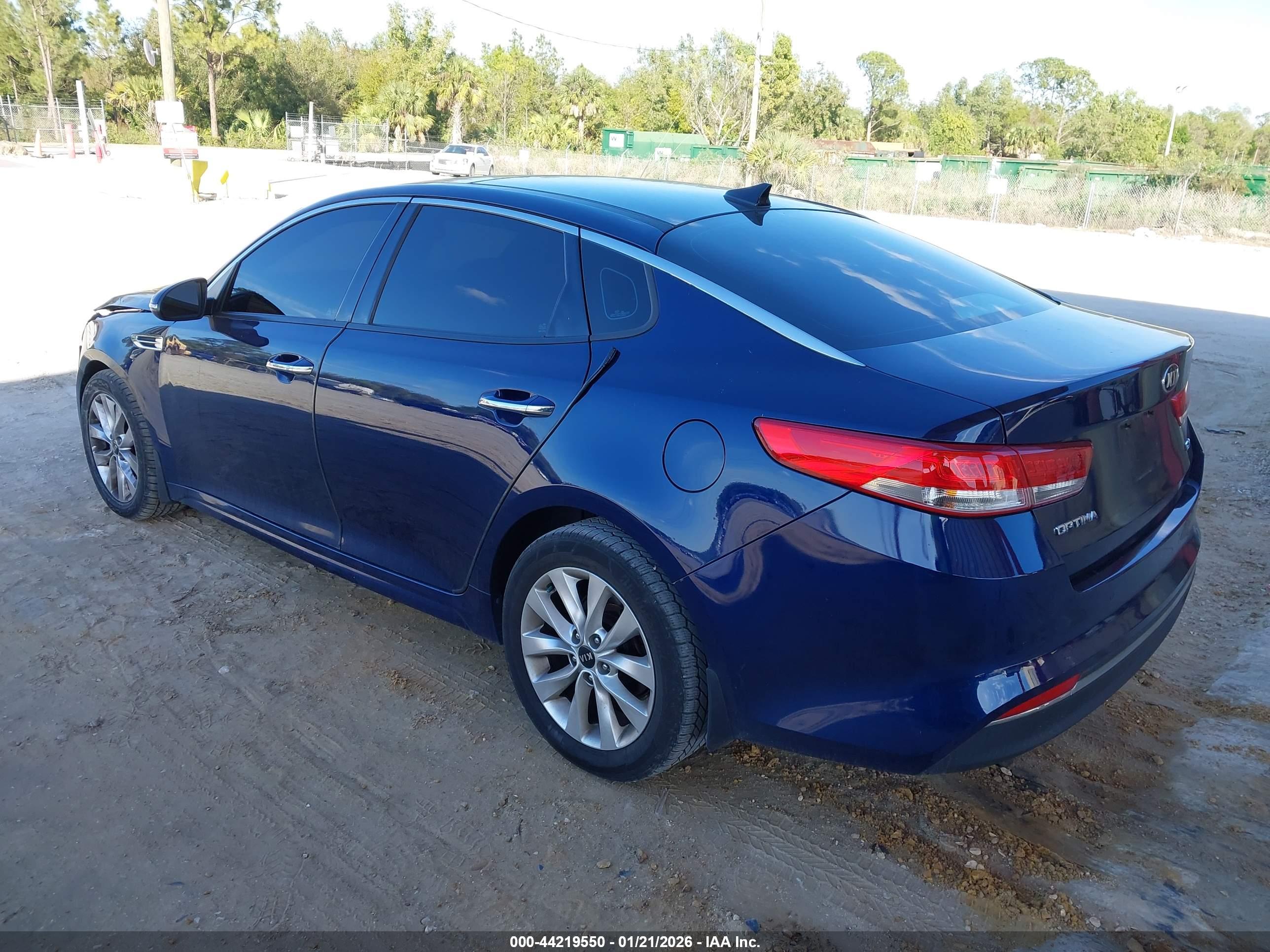 KIA OPTIMA image 3
