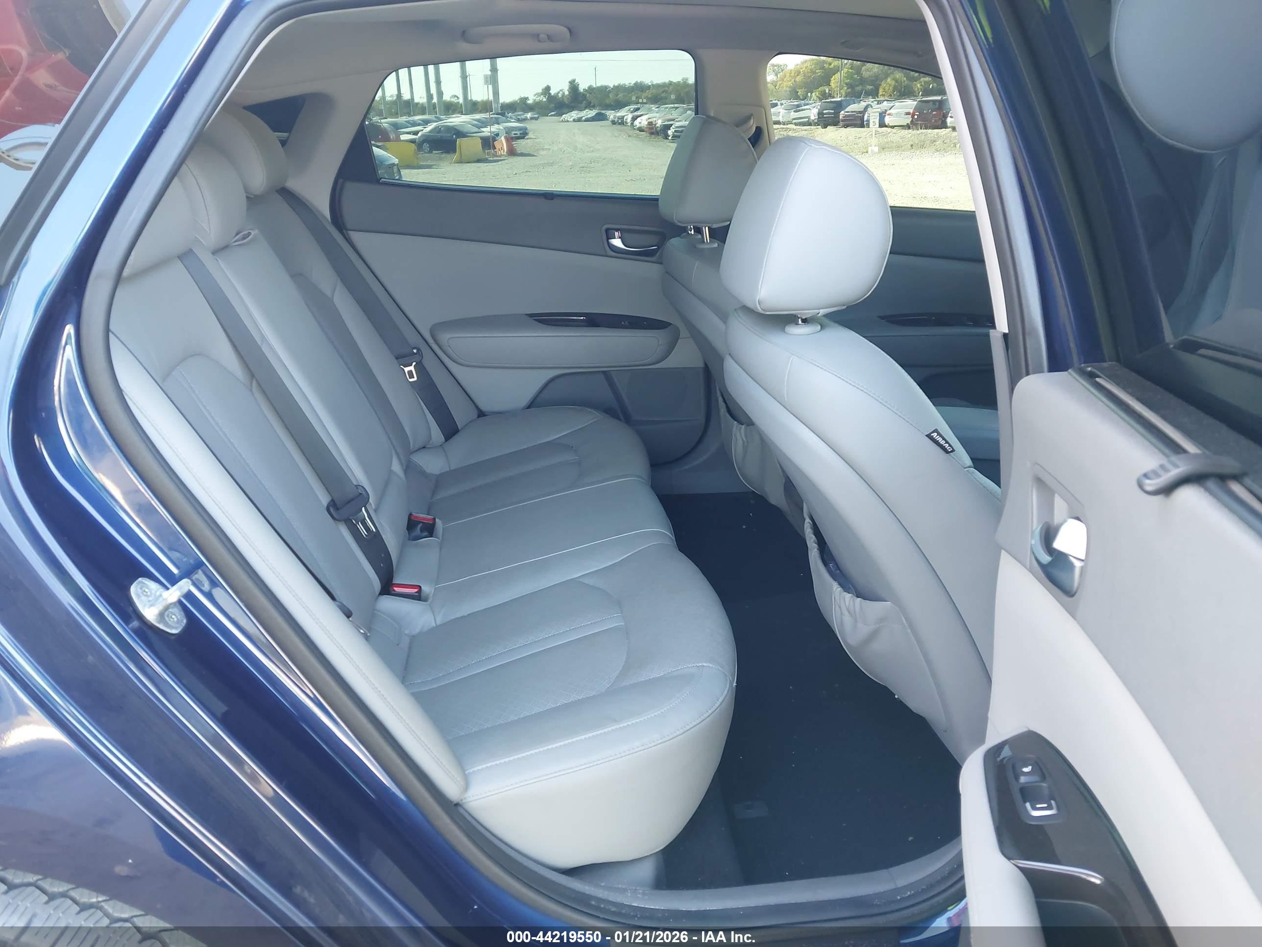 KIA OPTIMA image 8