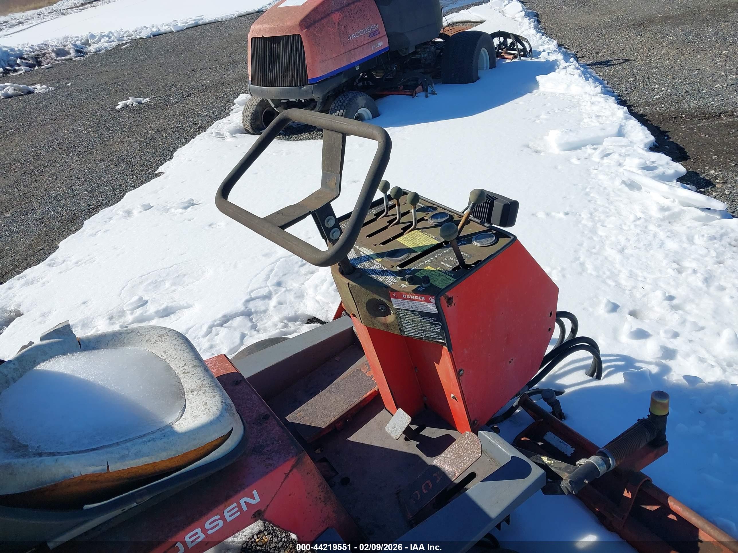 JACOBSEN TRI image 5