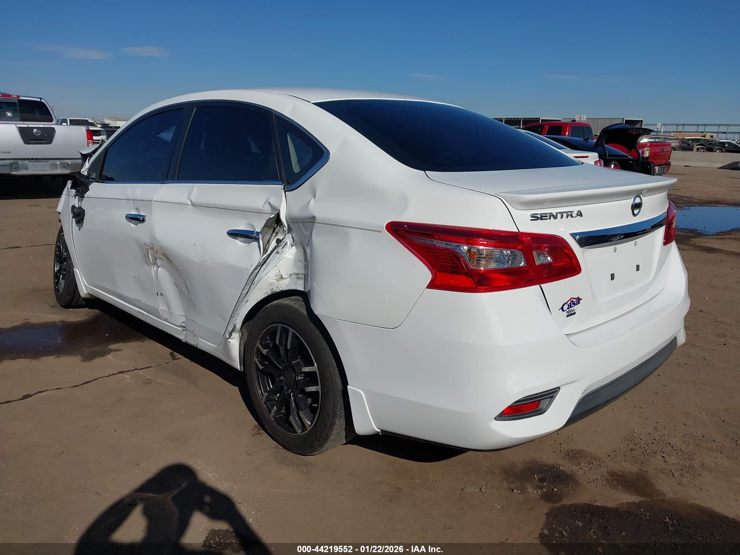 NISSAN SENTRA image 3
