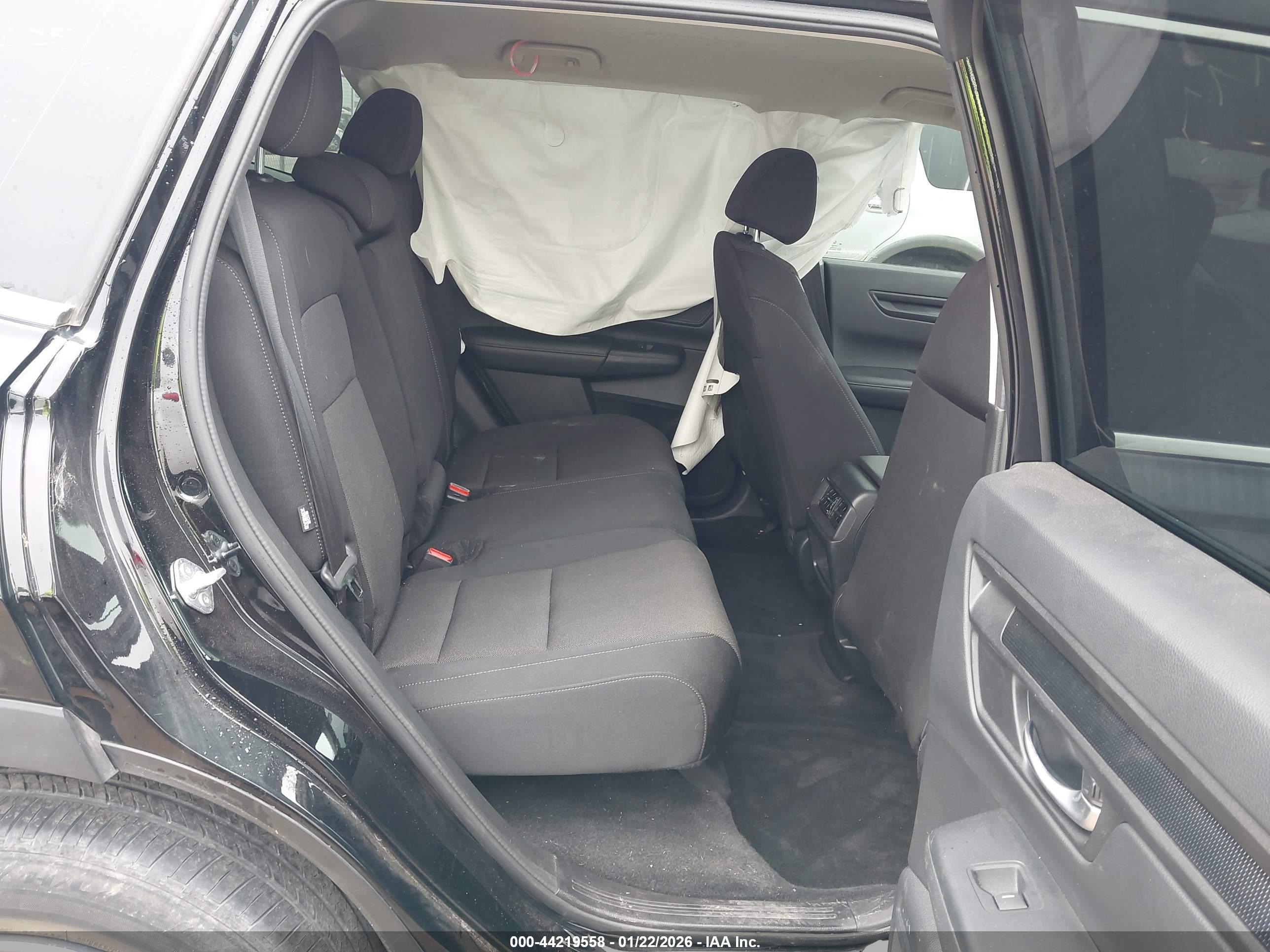 HONDA CR-V image 8