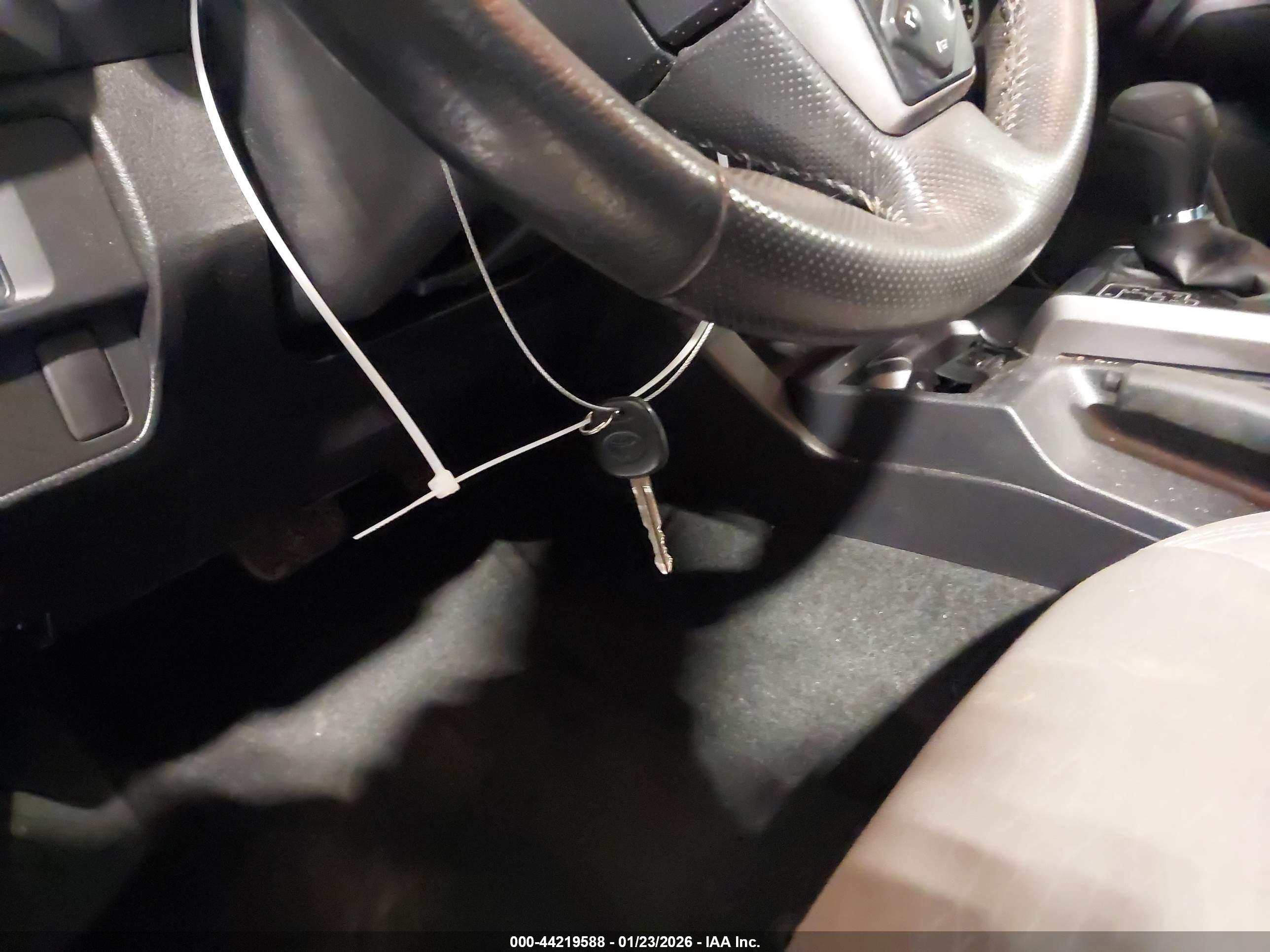 TOYOTA TACOMA image 11