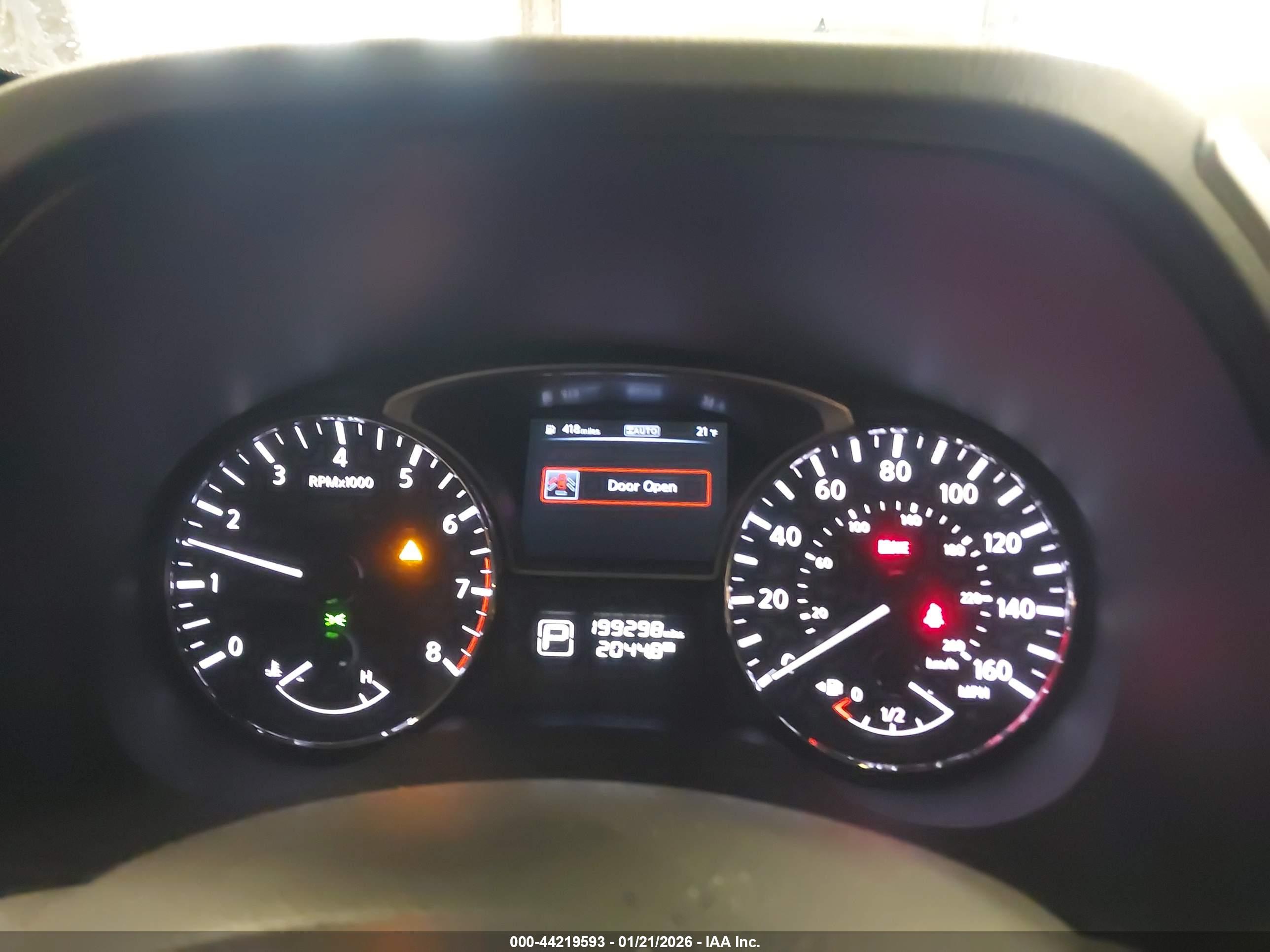 NISSAN PATHFINDER image 7