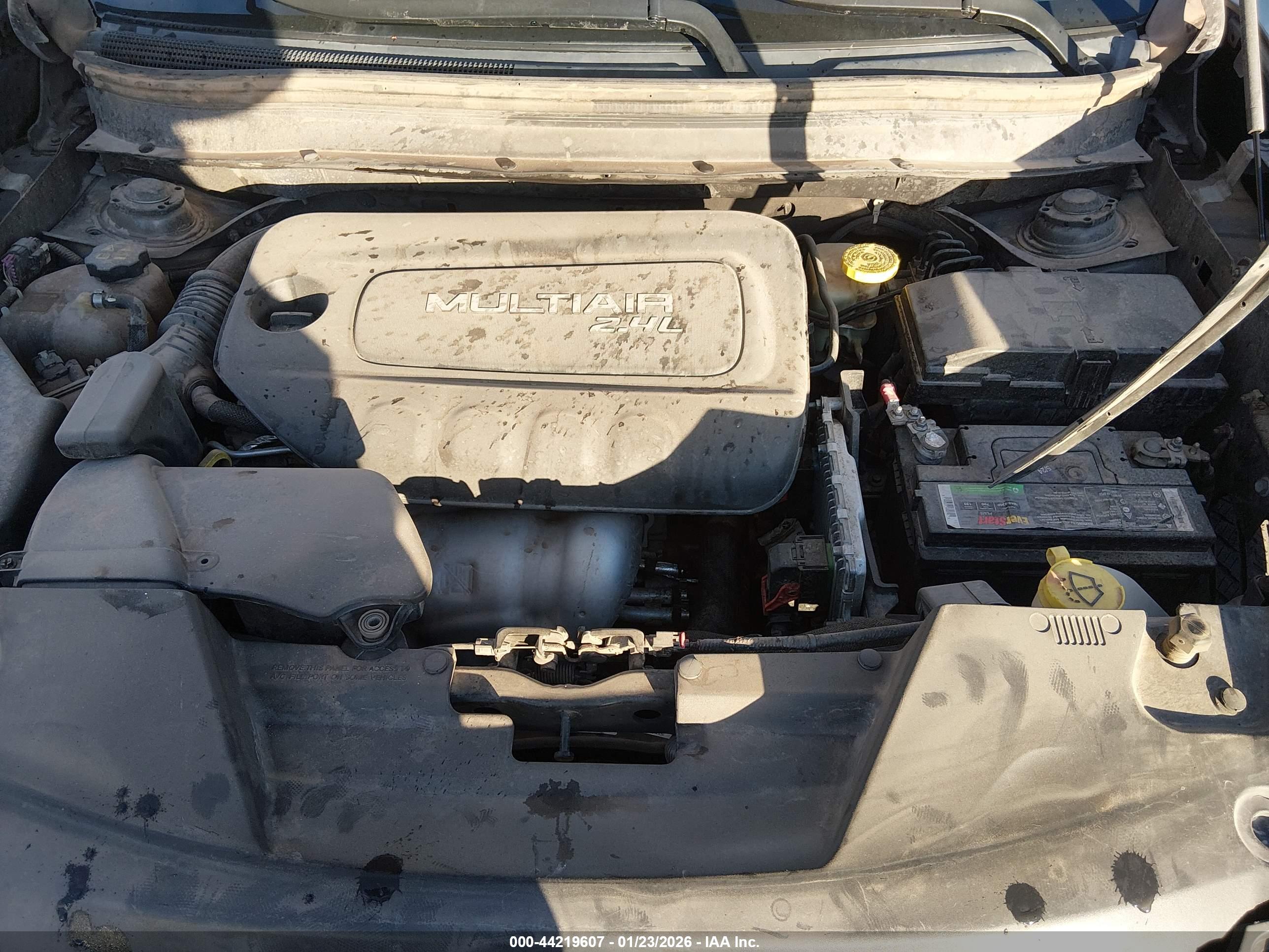 JEEP CHEROKEE image 10
