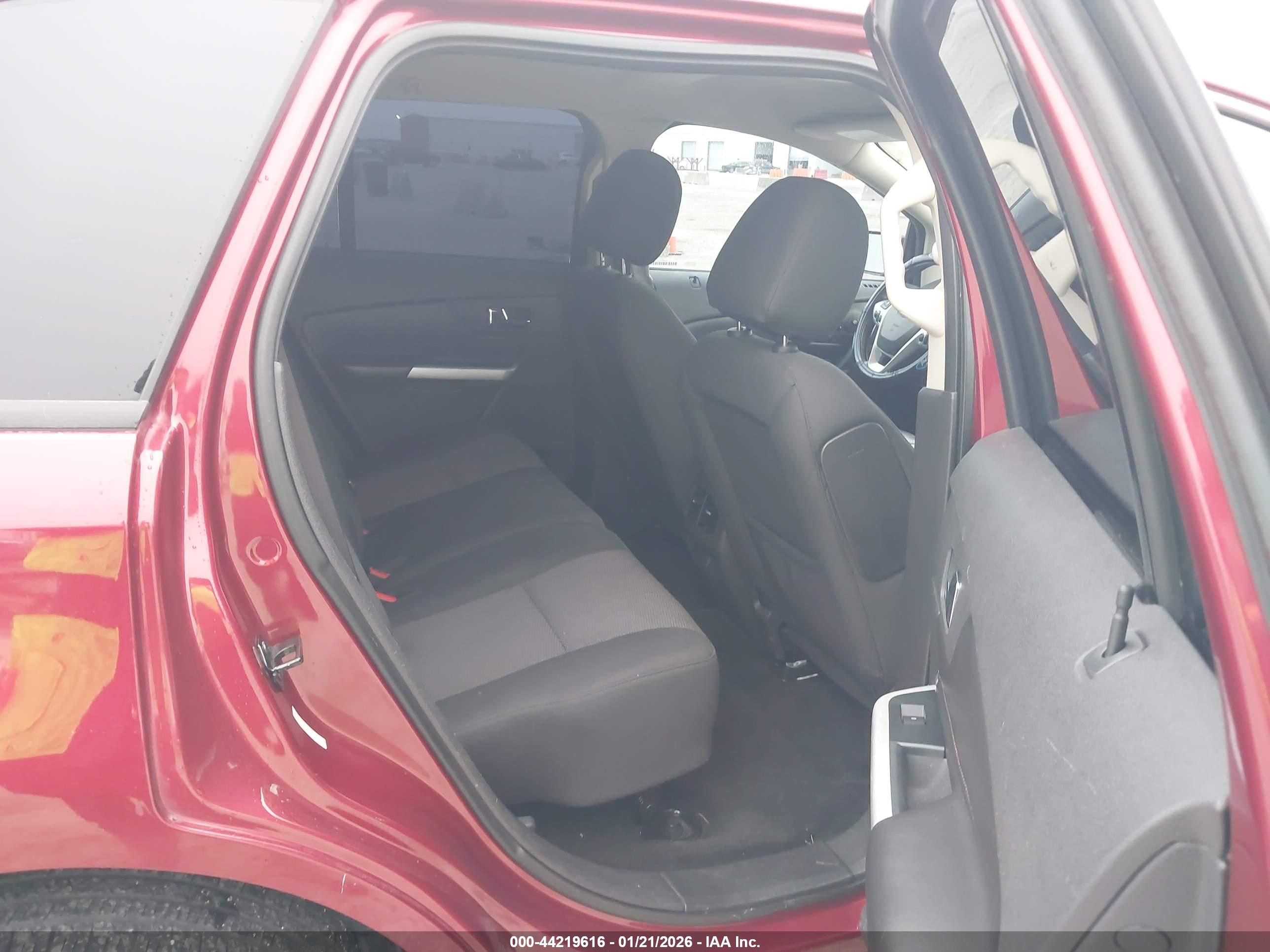 FORD EDGE image 8
