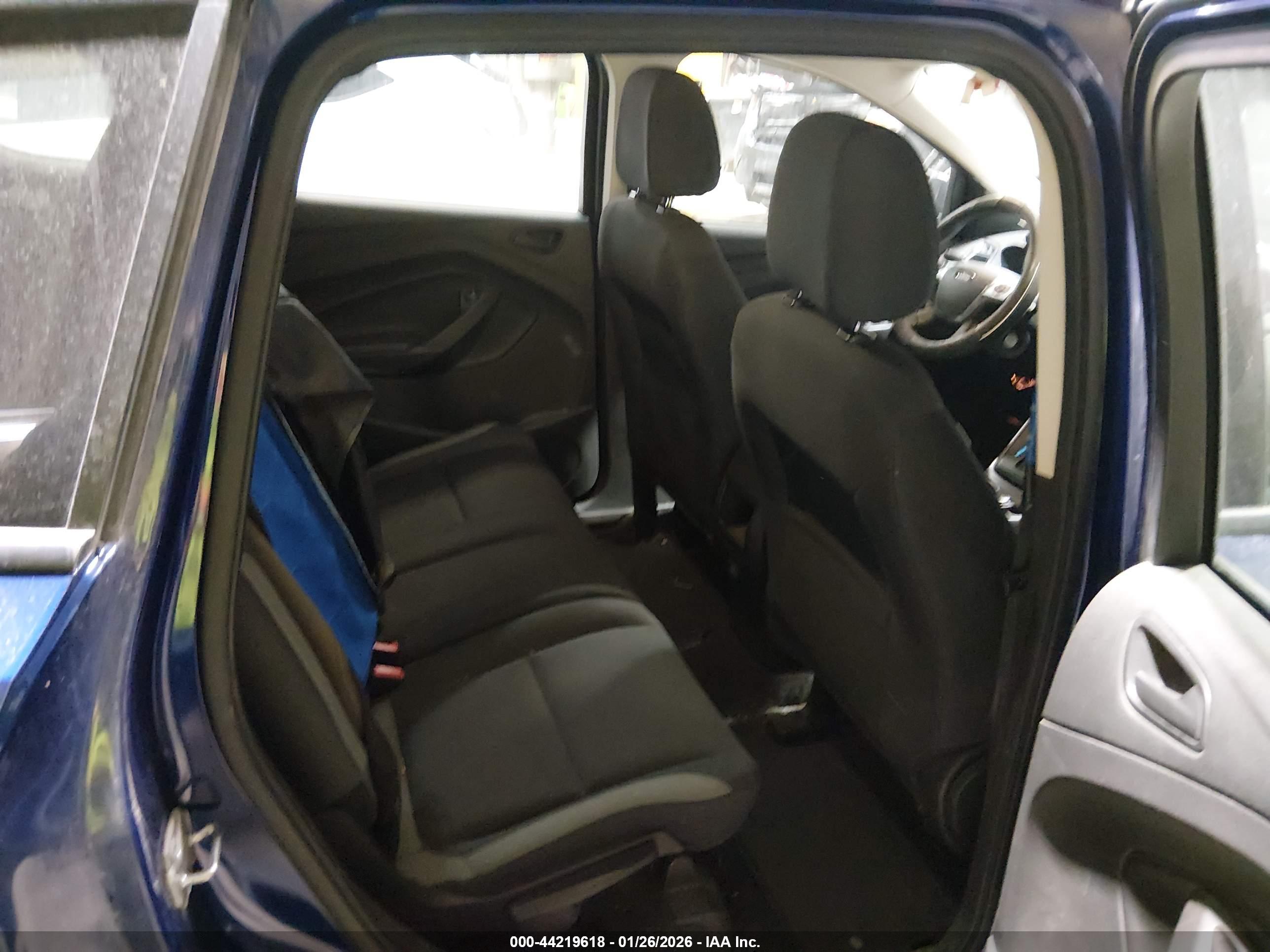 FORD ESCAPE image 8