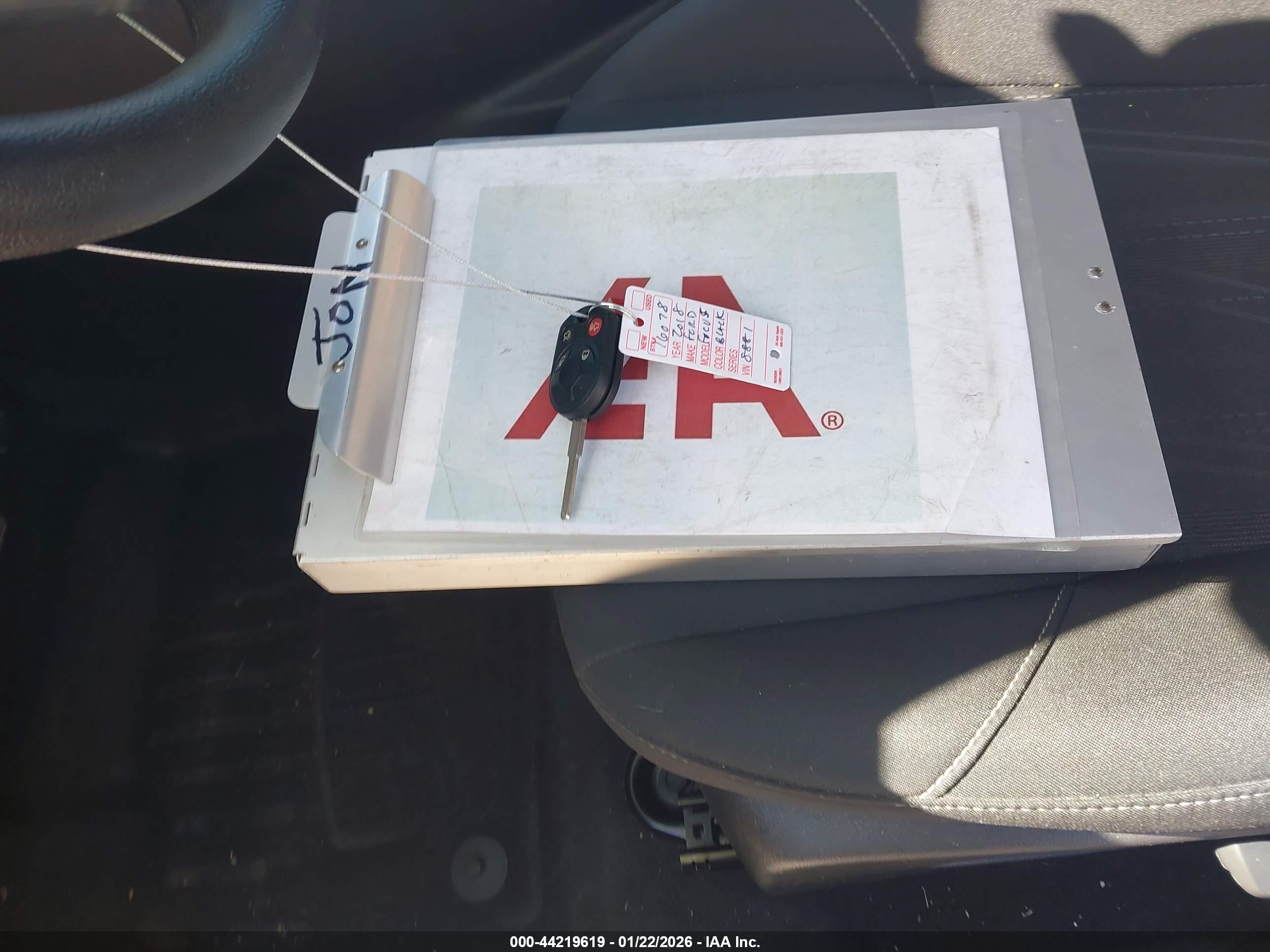 FORD FOCUS image 11