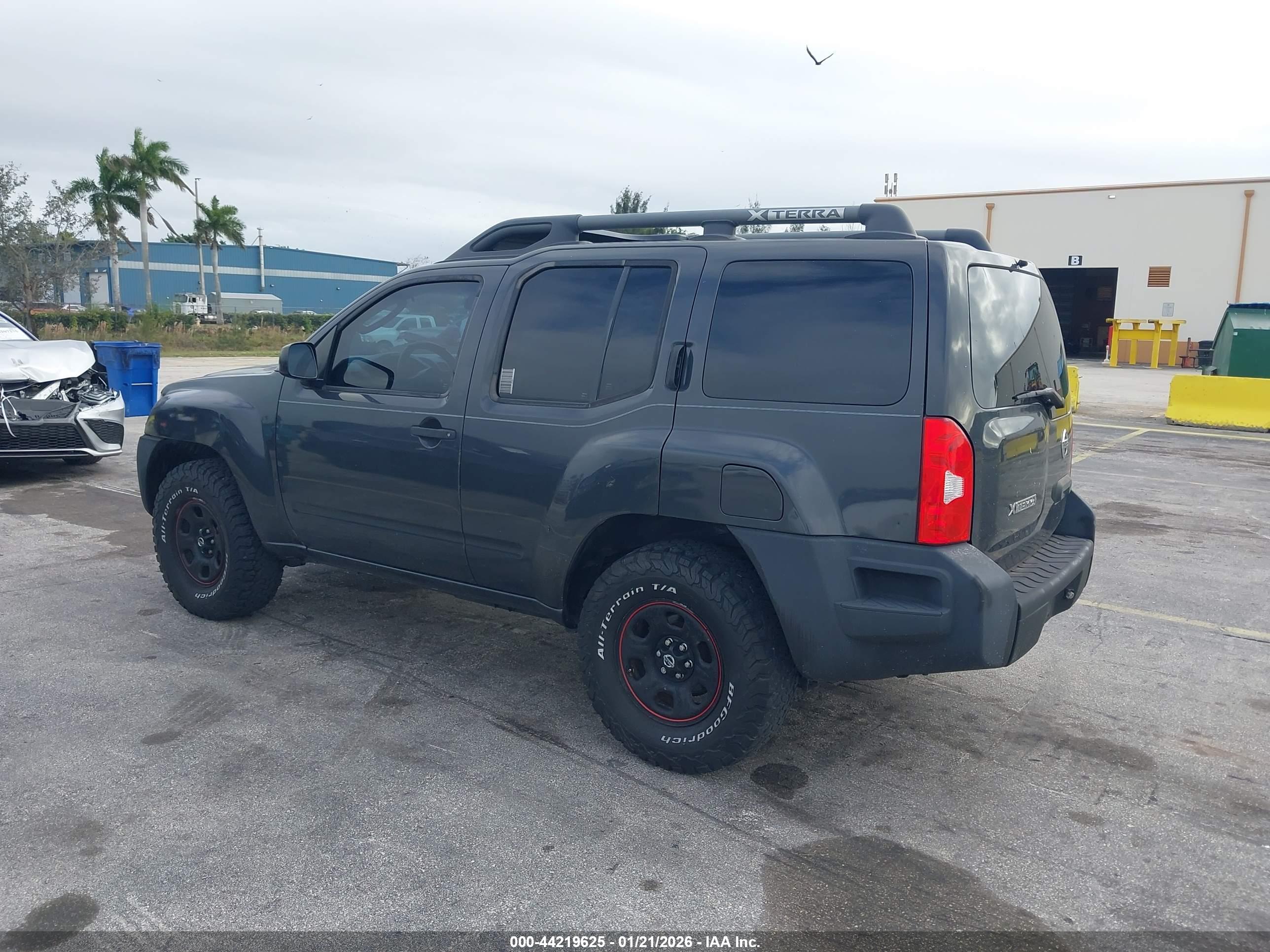 NISSAN XTERRA image 3